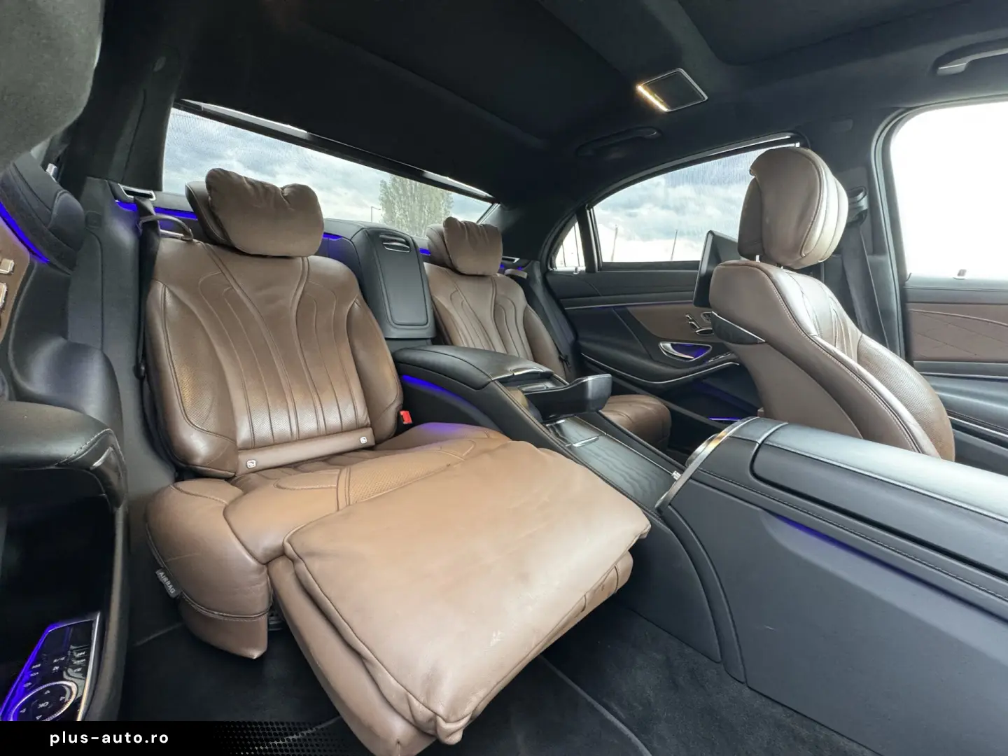 MERCEDES-BENZ S560 LONG    4MATIC    BURMASTER