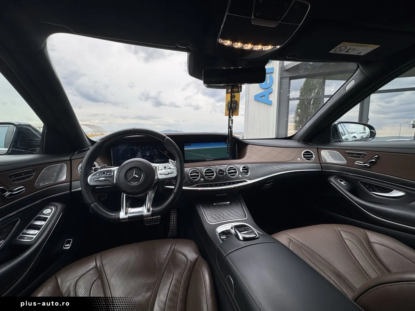MERCEDES-BENZ S560 LONG    4MATIC    BURMASTER