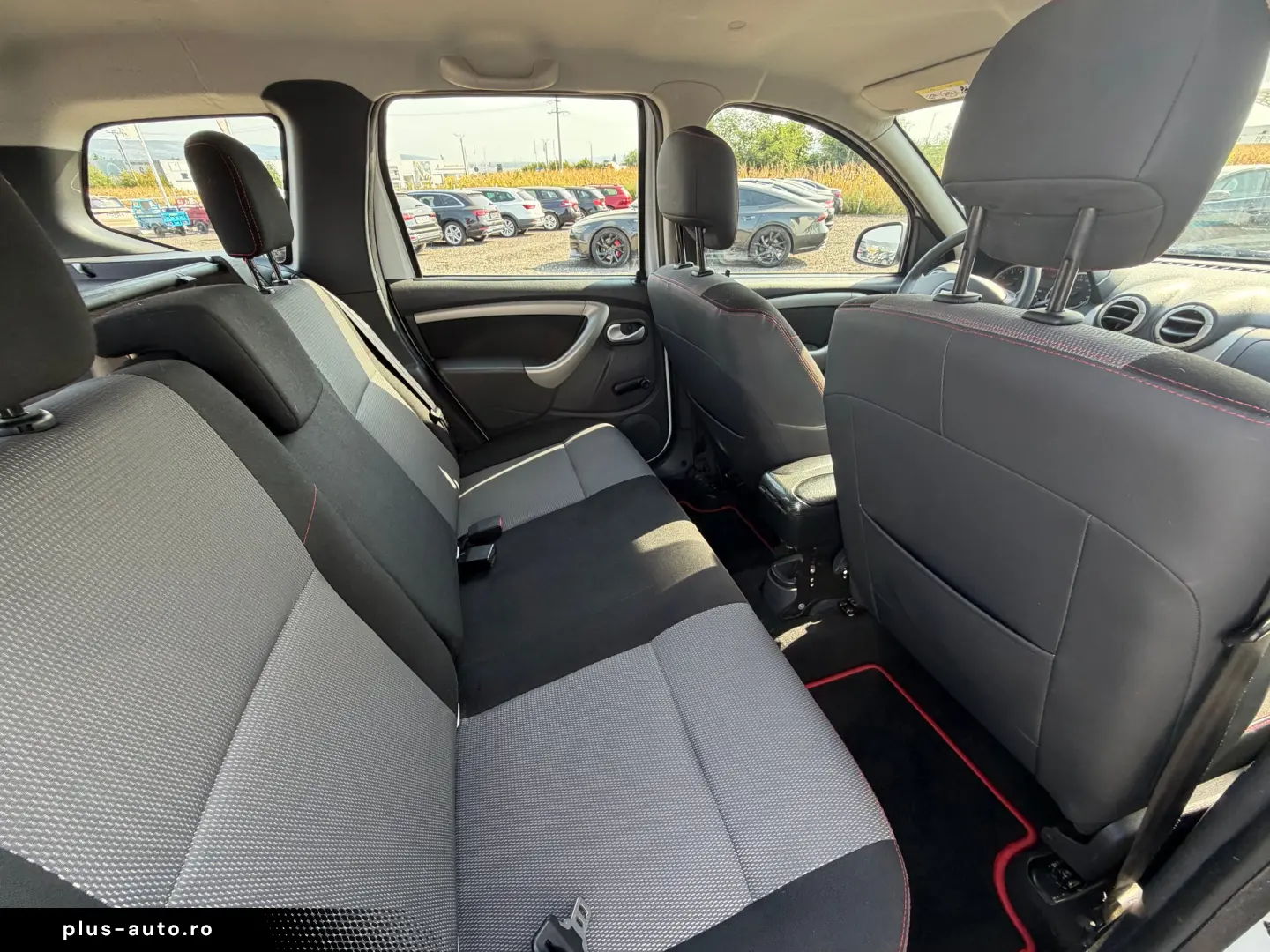 DACIA DUSTER    4x4    1.5 dCi    AER CONDITIONAT