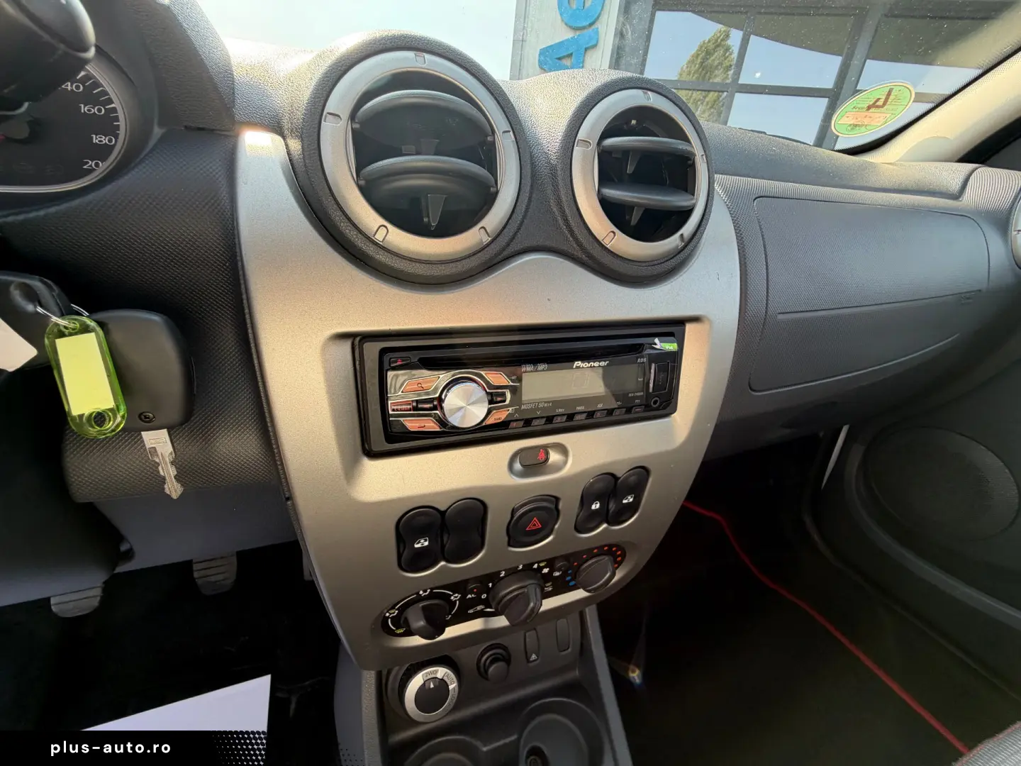 DACIA DUSTER    4x4    1.5 dCi    AER CONDITIONAT
