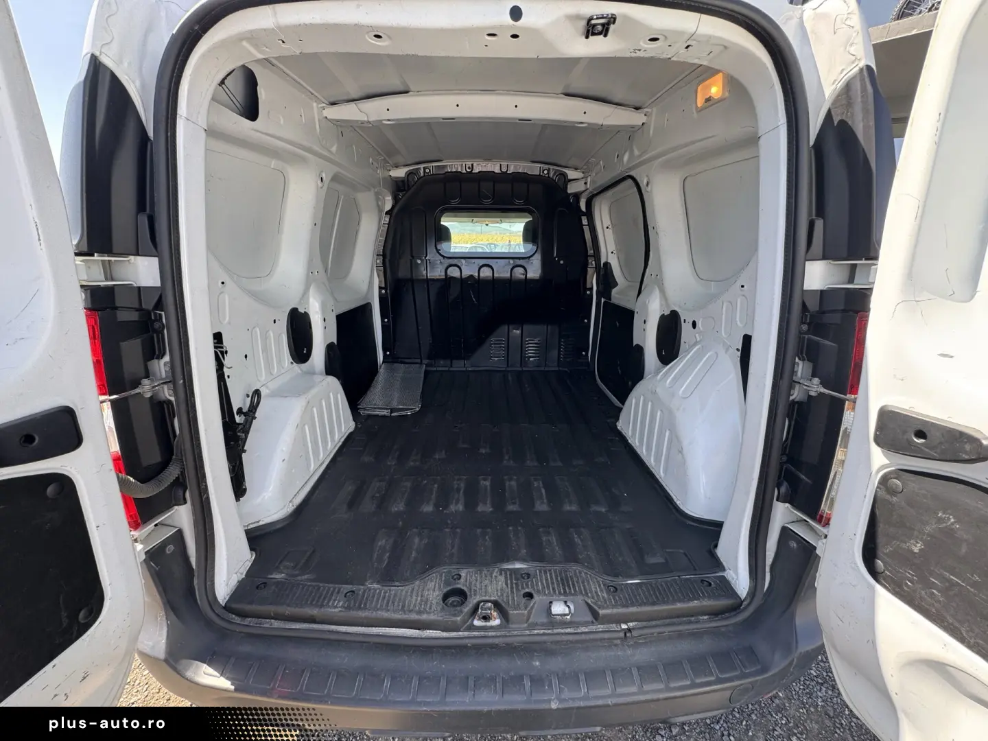 DACIA DOKKER    TVA DEDUCTIBIL    1.5 dCi    EURO 6