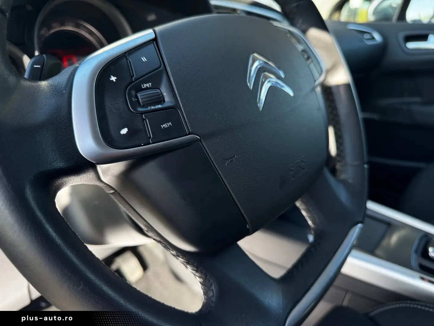 CITROEN C4    AUTOMAT    1.6 e-HDi    DUBLU CLIMA