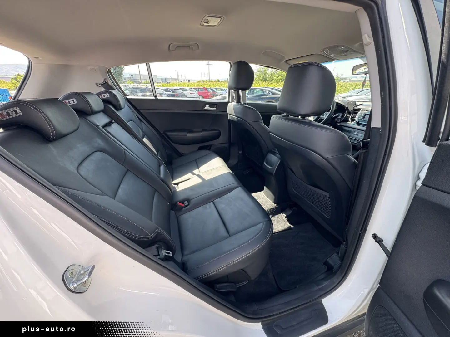 KIA SPORTAGE    2.0 CRDi    AUTOMAT    PIELE