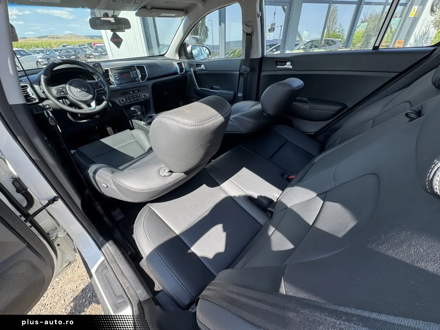 KIA SPORTAGE    2.0 CRDi    AUTOMAT    PIELE