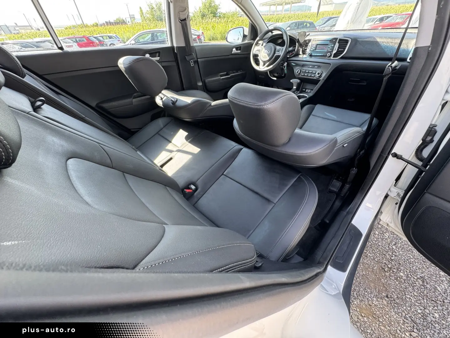 KIA SPORTAGE    2.0 CRDi    AUTOMAT    PIELE