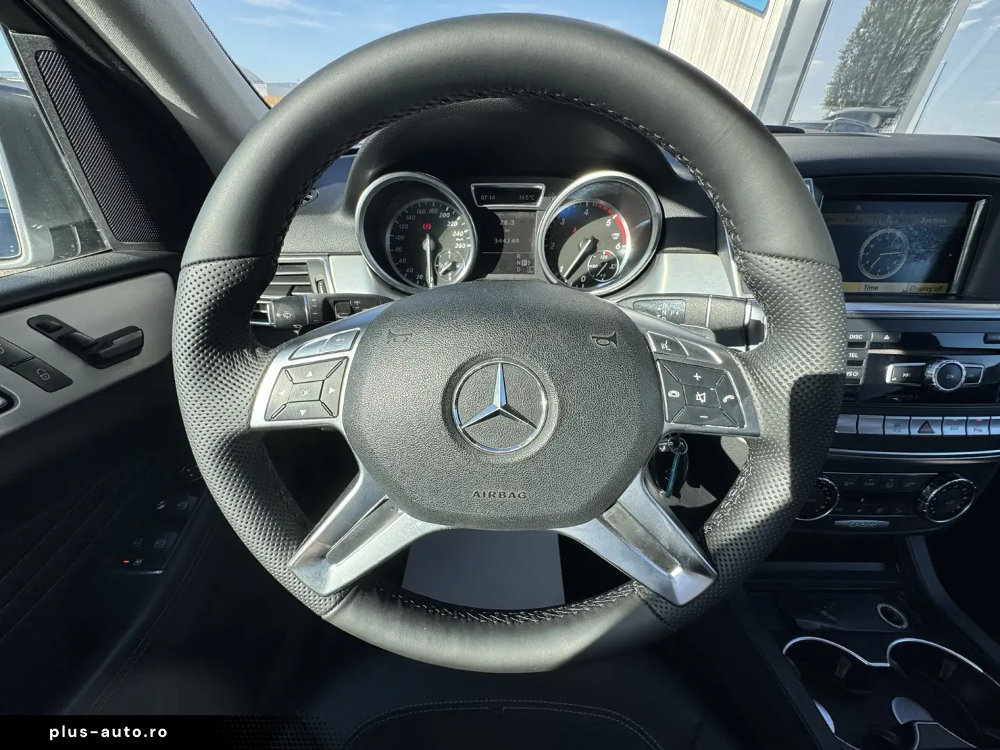 MERCEDES-BENZ ML250    SUSPENSIE PNEUMATICA    4MATIC