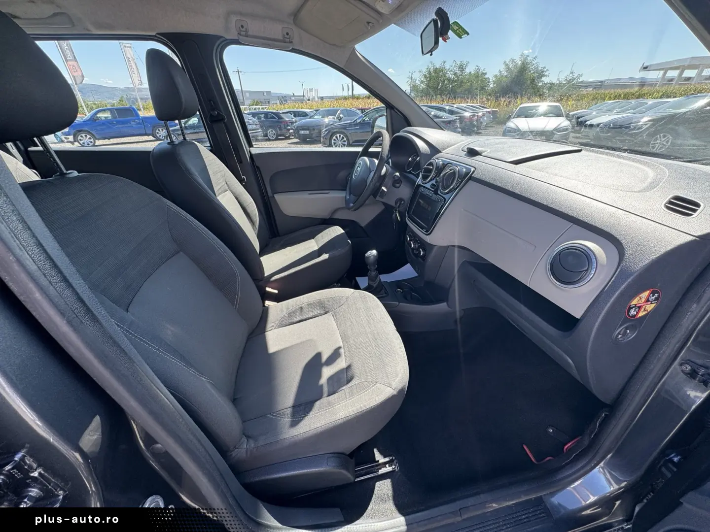 DACIA LODGY    1.5 dCi    7 LOCURI    NAVIGATIE
