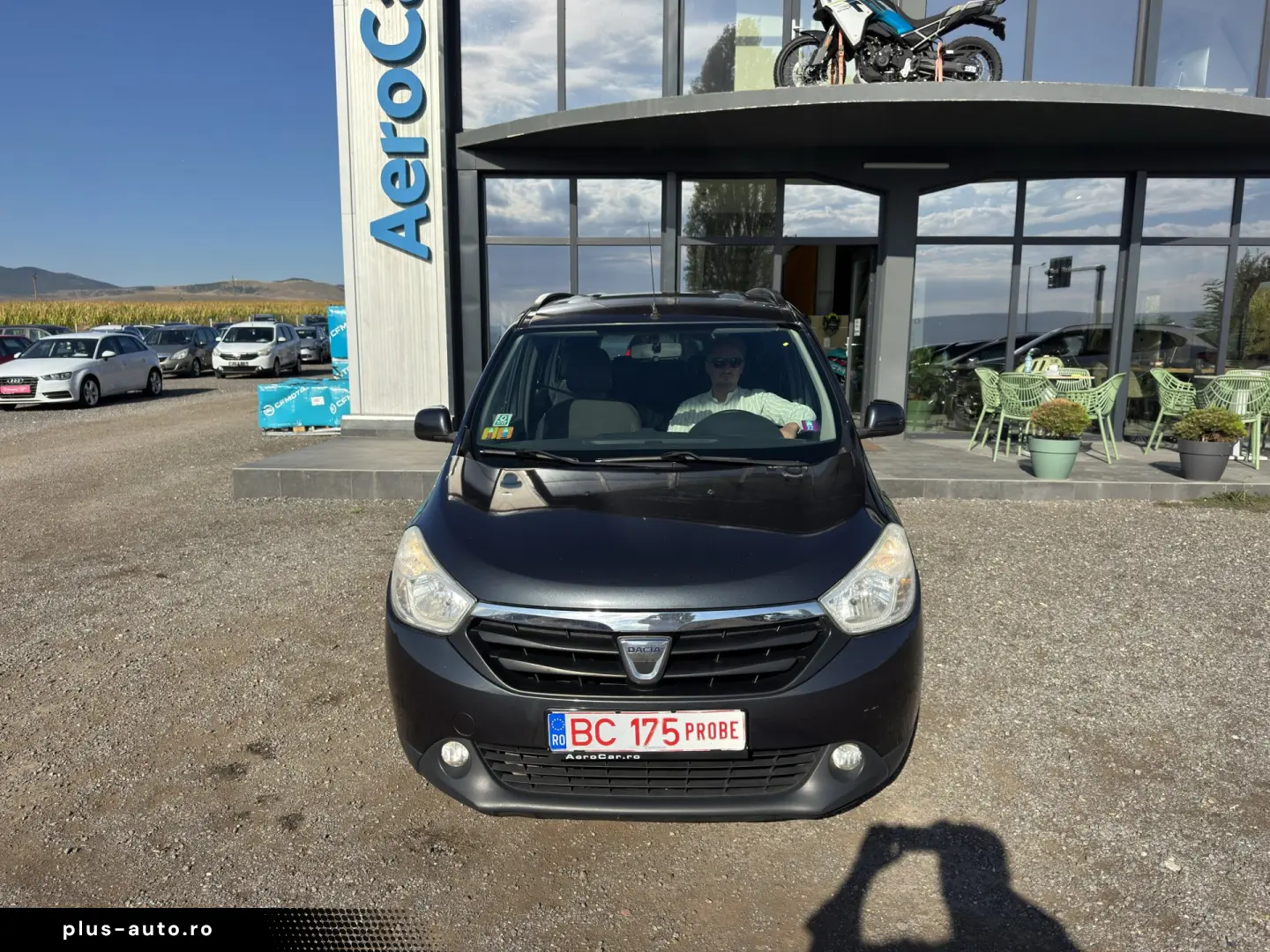 DACIA LODGY    1.2 TCe    7 LOCURI    NAVIGATIE