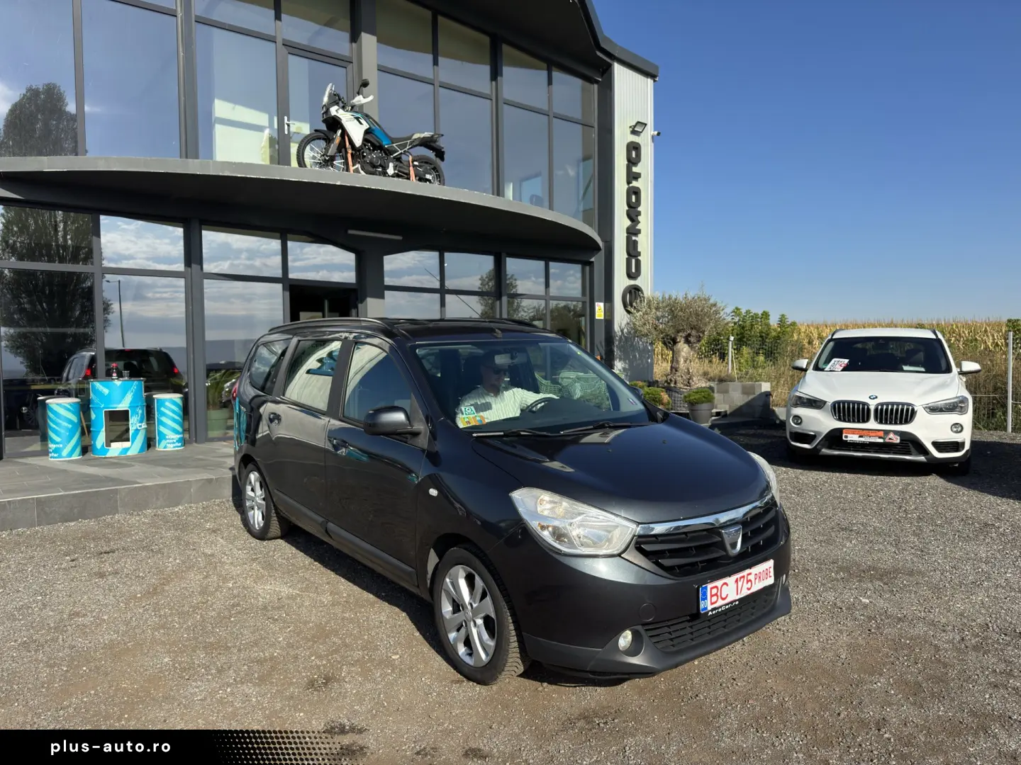 DACIA LODGY    1.2 TCe    7 LOCURI    NAVIGATIE