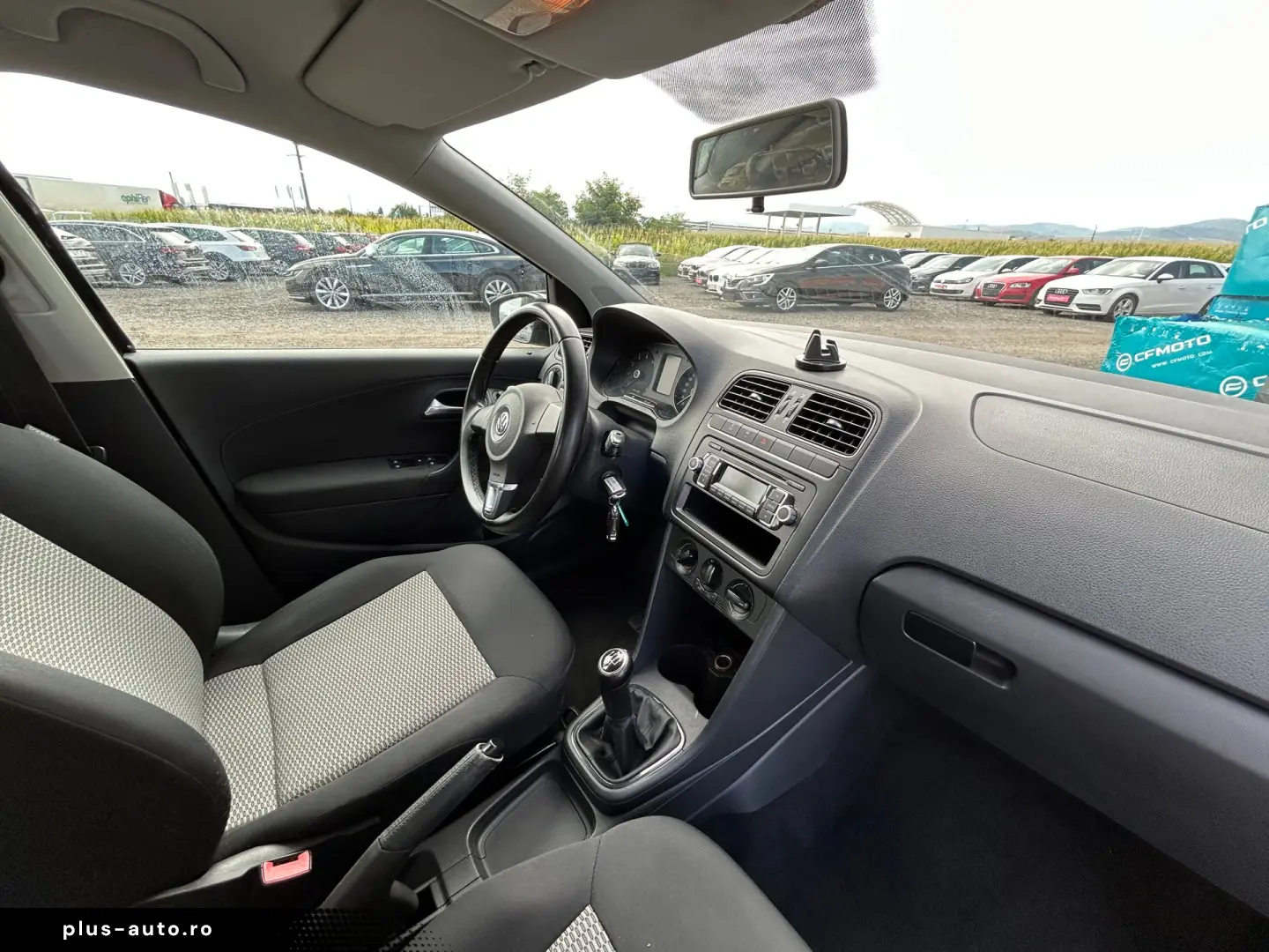 VOLKSWAGEN POLO    1.2 TSI    AER CONDITIONAT