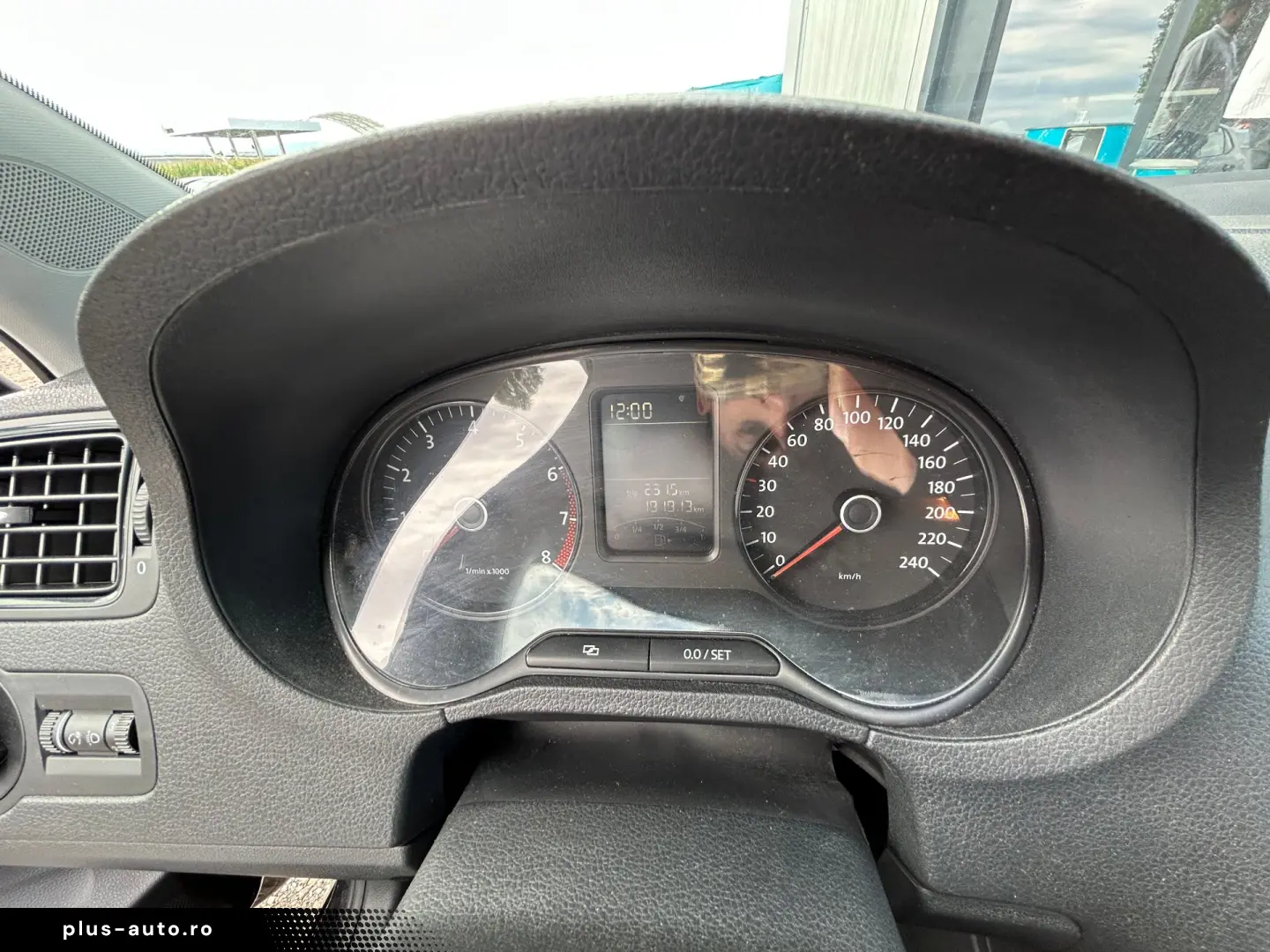 VOLKSWAGEN POLO    1.2 TSI    AER CONDITIONAT