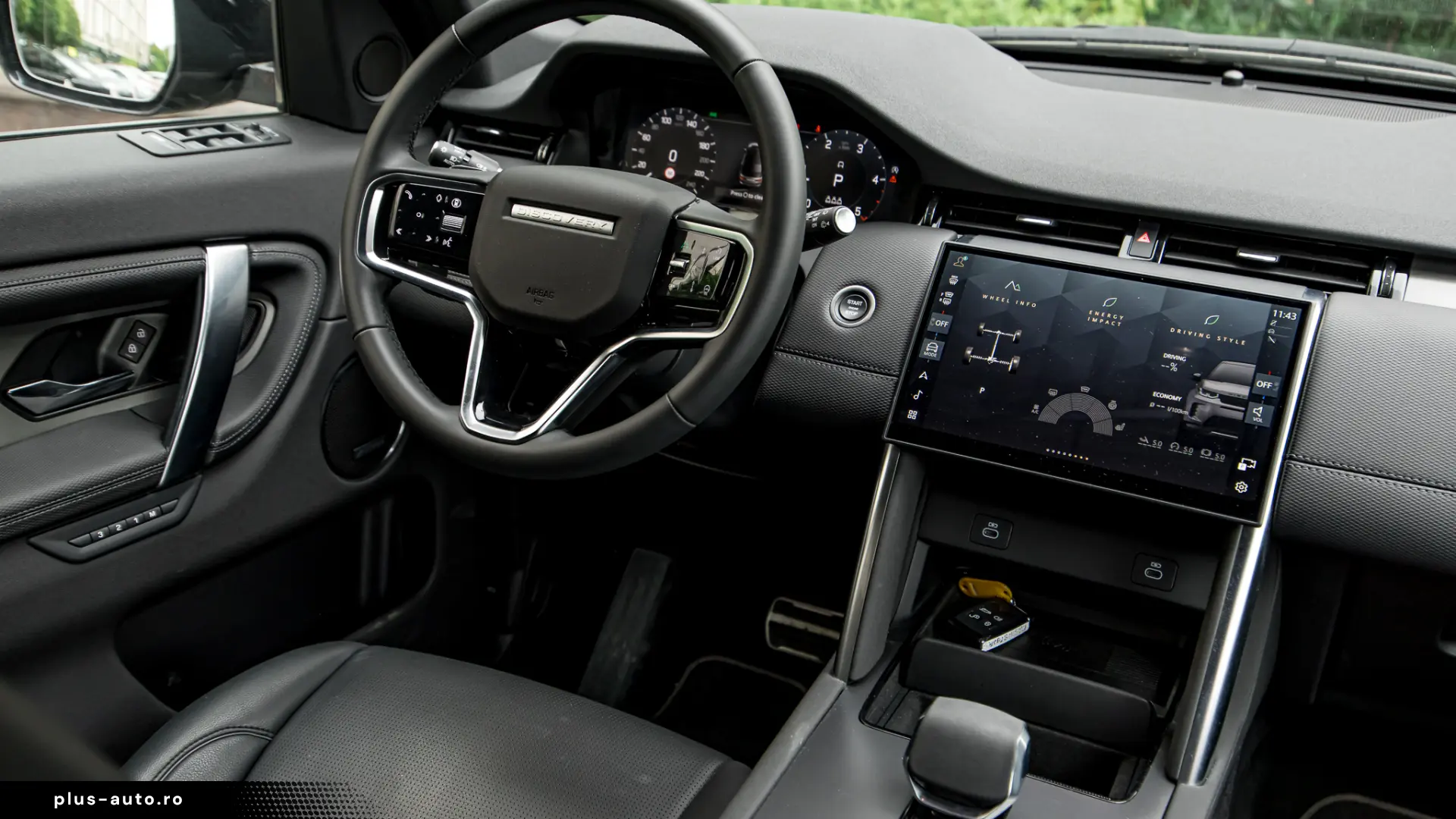 LAND ROVER Discovery Sport 2025 — imagine 30