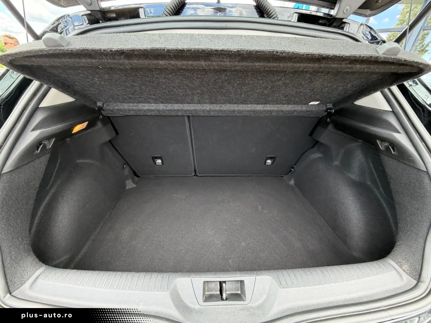 RENAULT MEGANE    1.2 TCe    CEASURI DIGITALE    DUBLU CLIMA
