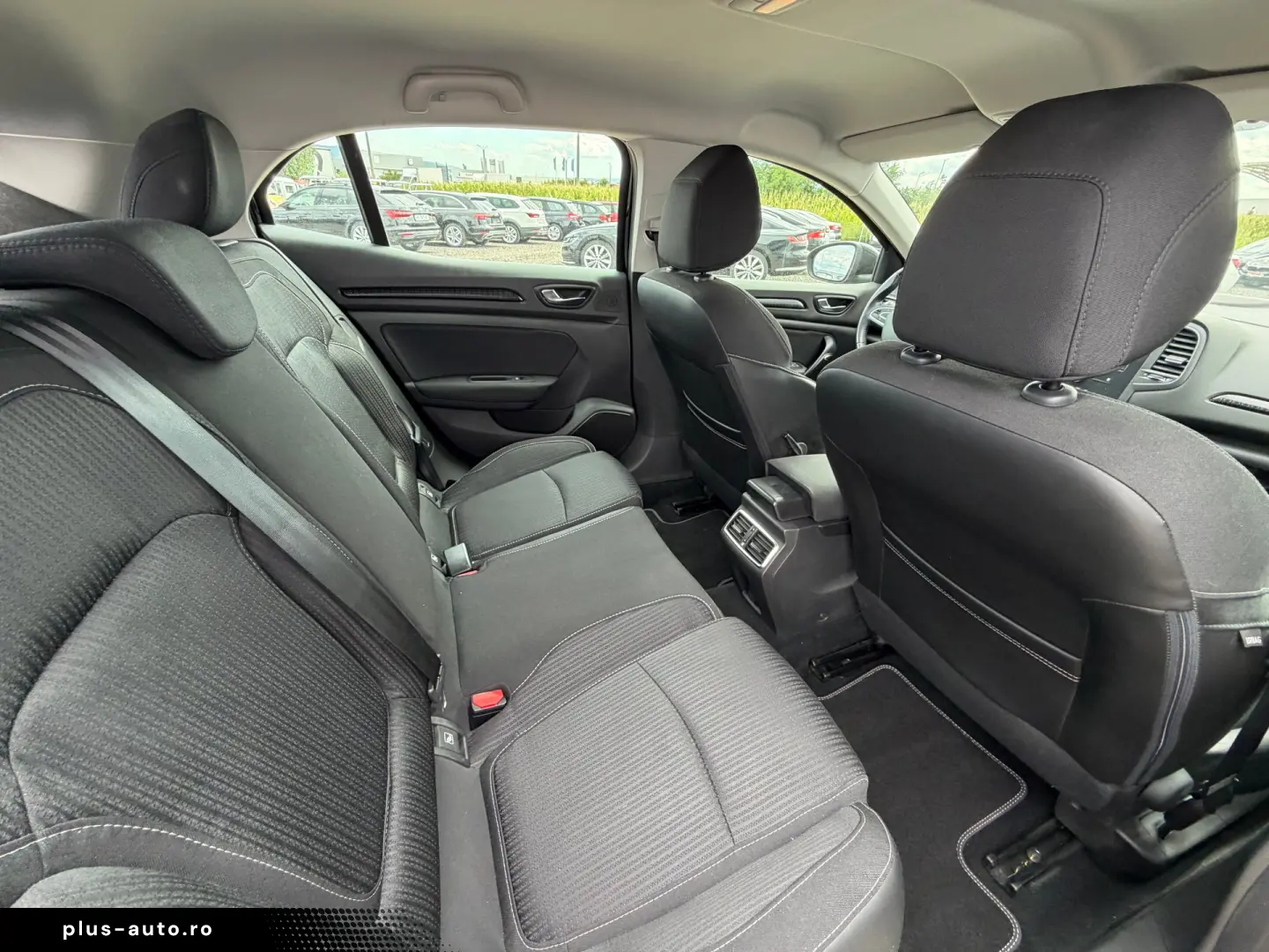 RENAULT MEGANE    1.2 TCe    CEASURI DIGITALE    DUBLU CLIMA