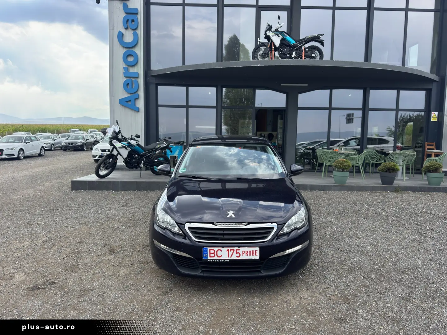 PEUGEOT 308    1.6 Blue-HDi    NAVIGATIE    DUBLU CLIMA