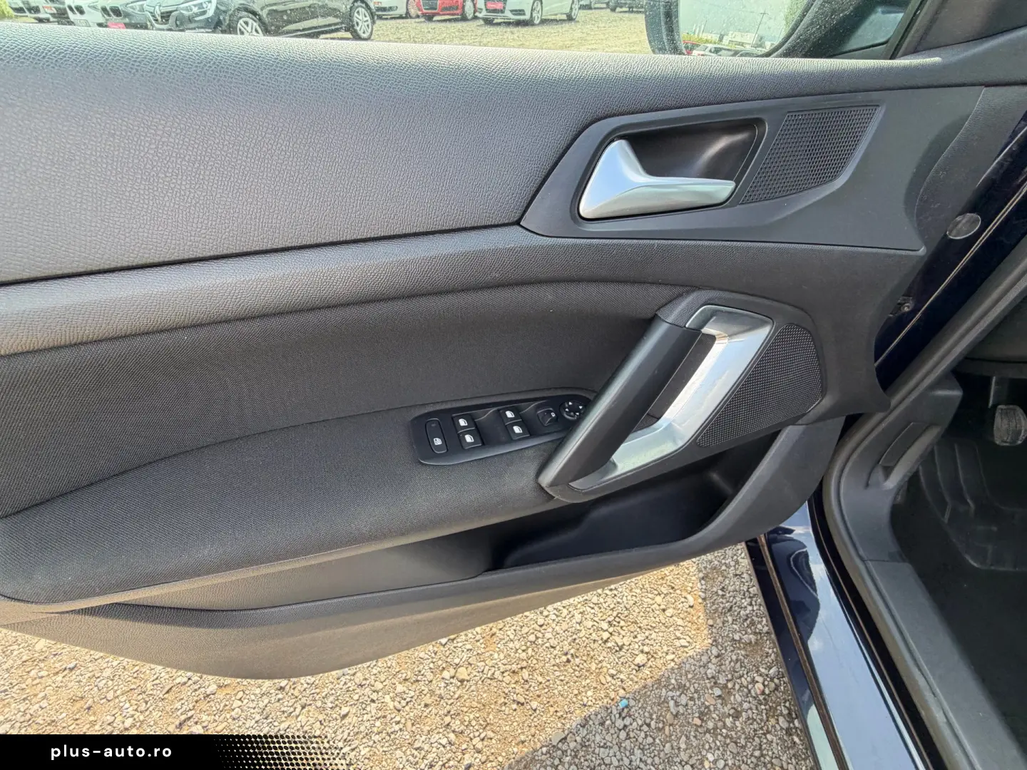 PEUGEOT 308    1.6 Blue-HDi    NAVIGATIE    DUBLU CLIMA