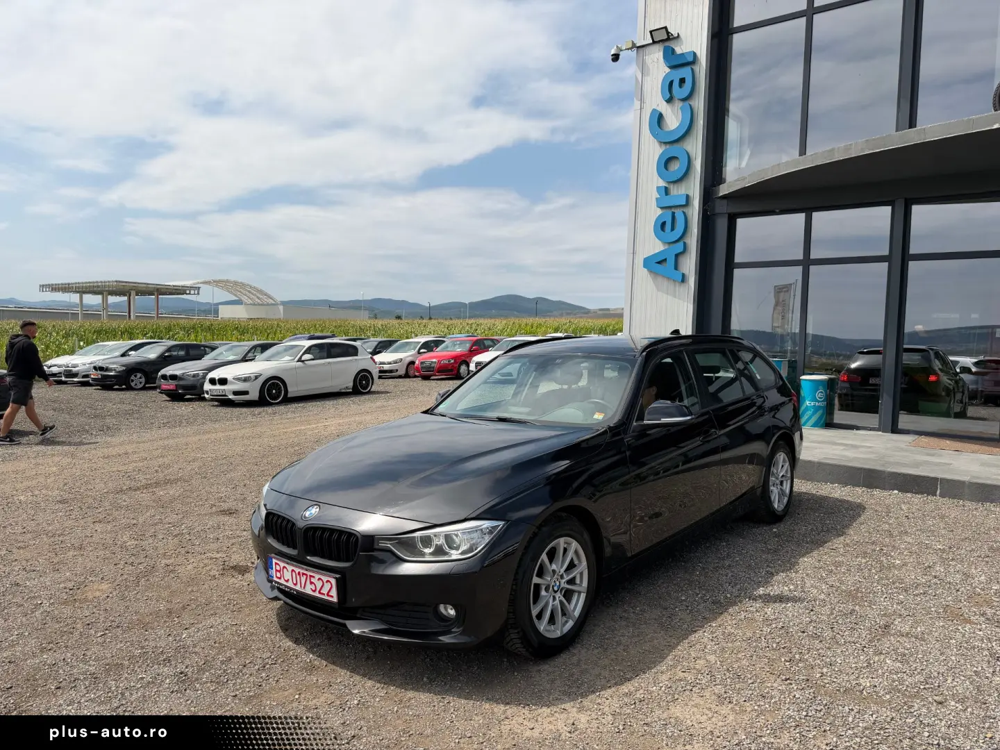 BMW 318d    NAVI    DUBLU CLIMA    EURO 5