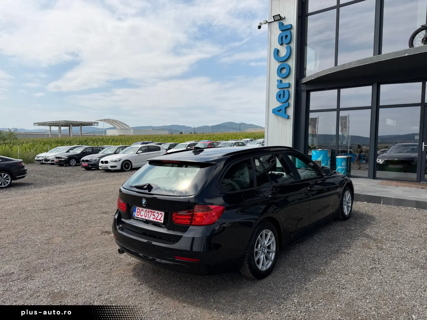 BMW 318d    NAVI    DUBLU CLIMA    EURO 5