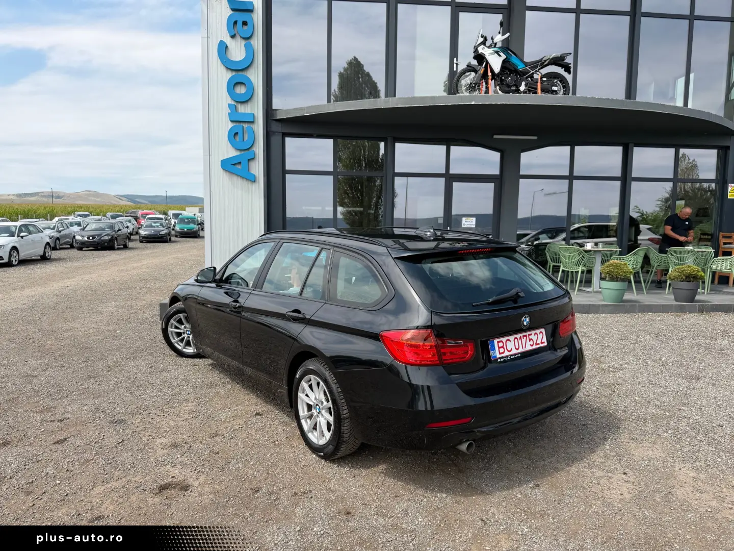 BMW 318d    NAVI    DUBLU CLIMA    EURO 5