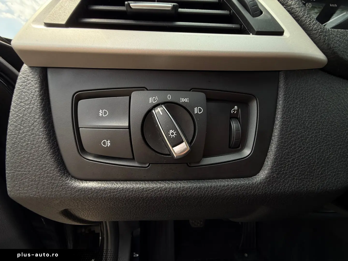 BMW 318d    NAVI    DUBLU CLIMA    EURO 5