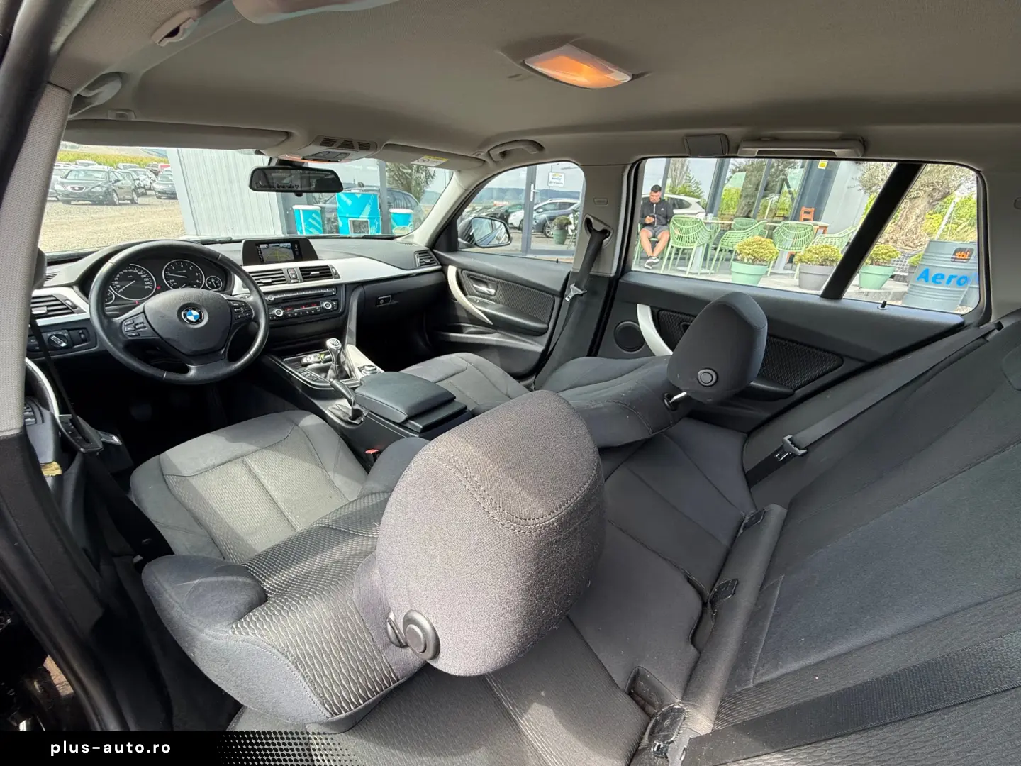 BMW 318d    NAVI    DUBLU CLIMA    EURO 5