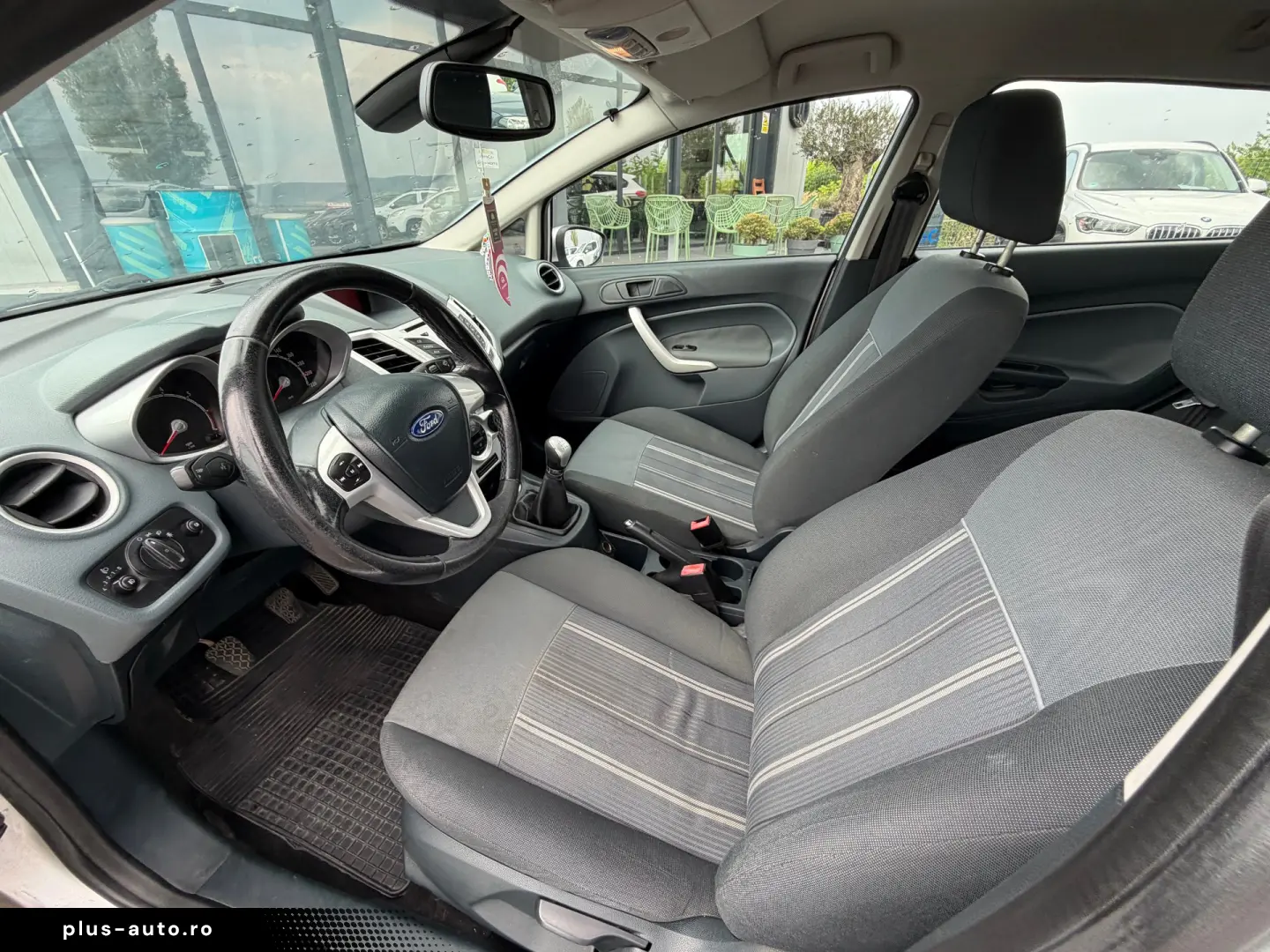 FORD FIESTA    1.25i    AER CONDITIONAT