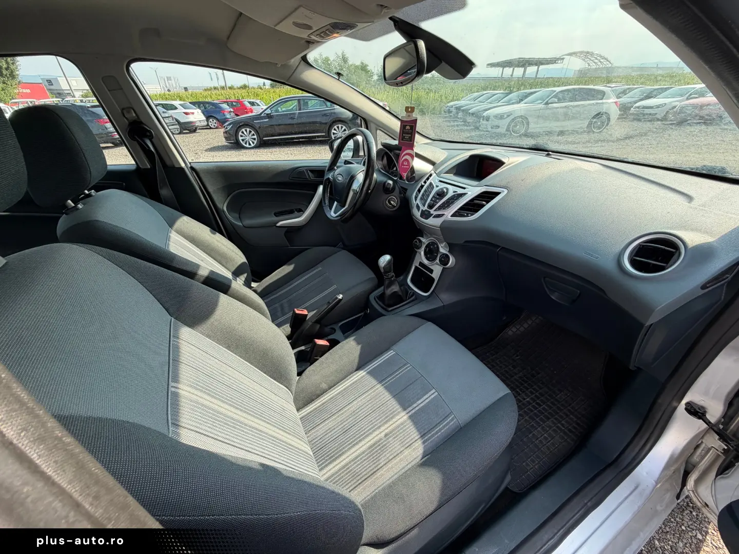 FORD FIESTA    1.25i    AER CONDITIONAT
