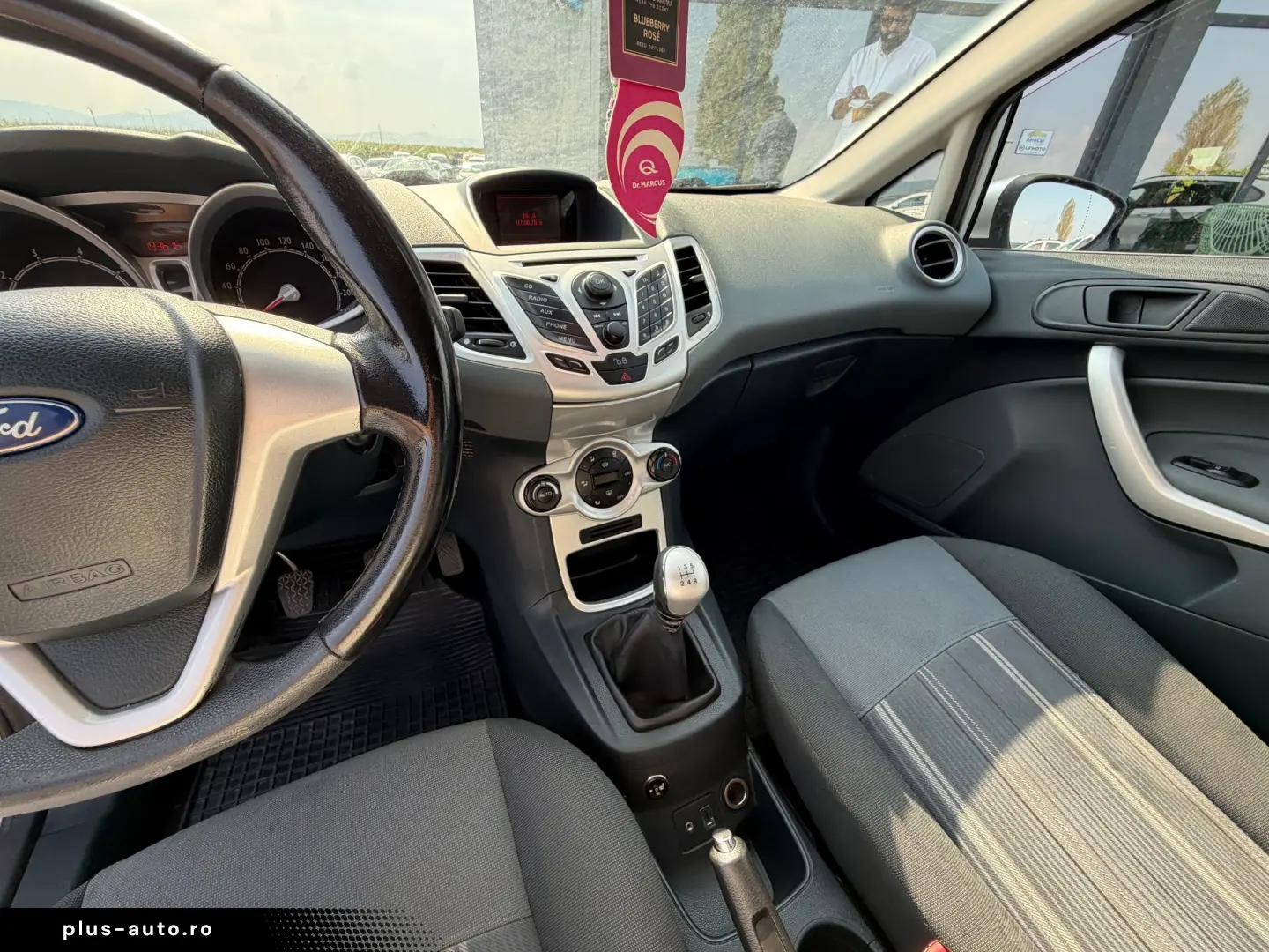 FORD FIESTA    1.25i    AER CONDITIONAT