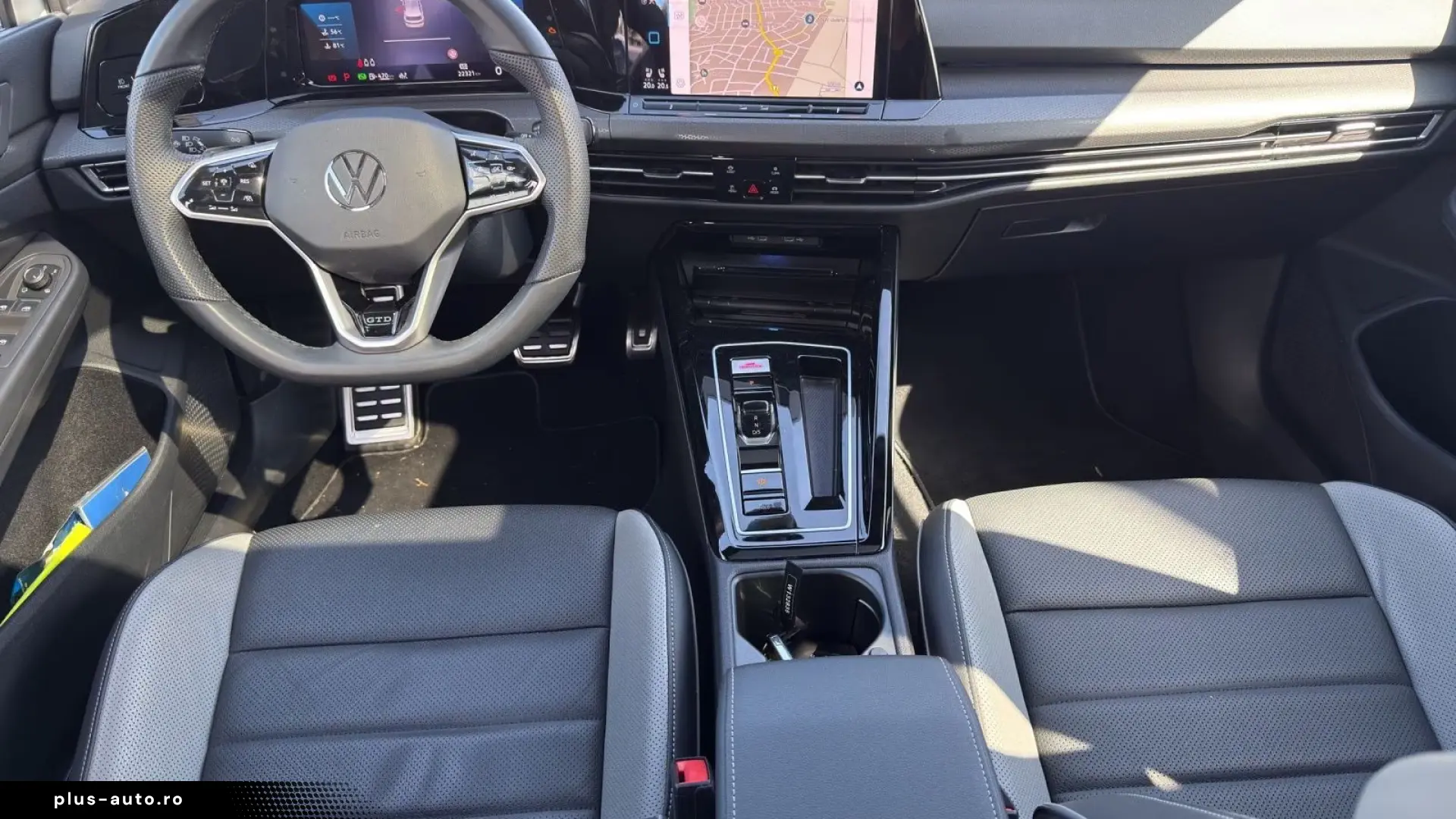 Volkswagen Golf GTD 2.0 DSG  NAVI BLACKSTYLE PANO