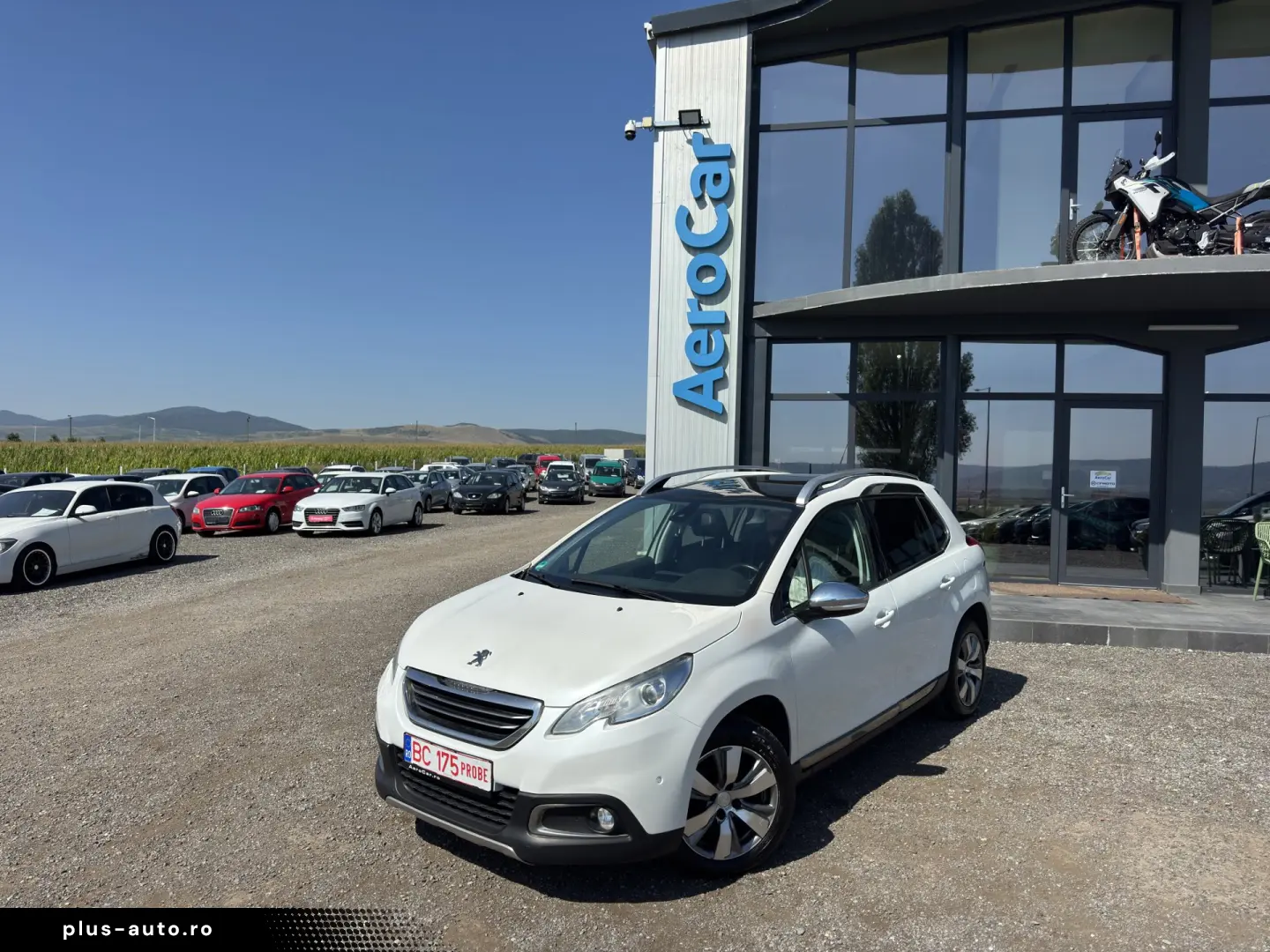 PEUGEOT 2008    1.6 e-HDi    NAVIGATIE    DUBLU CLIMA