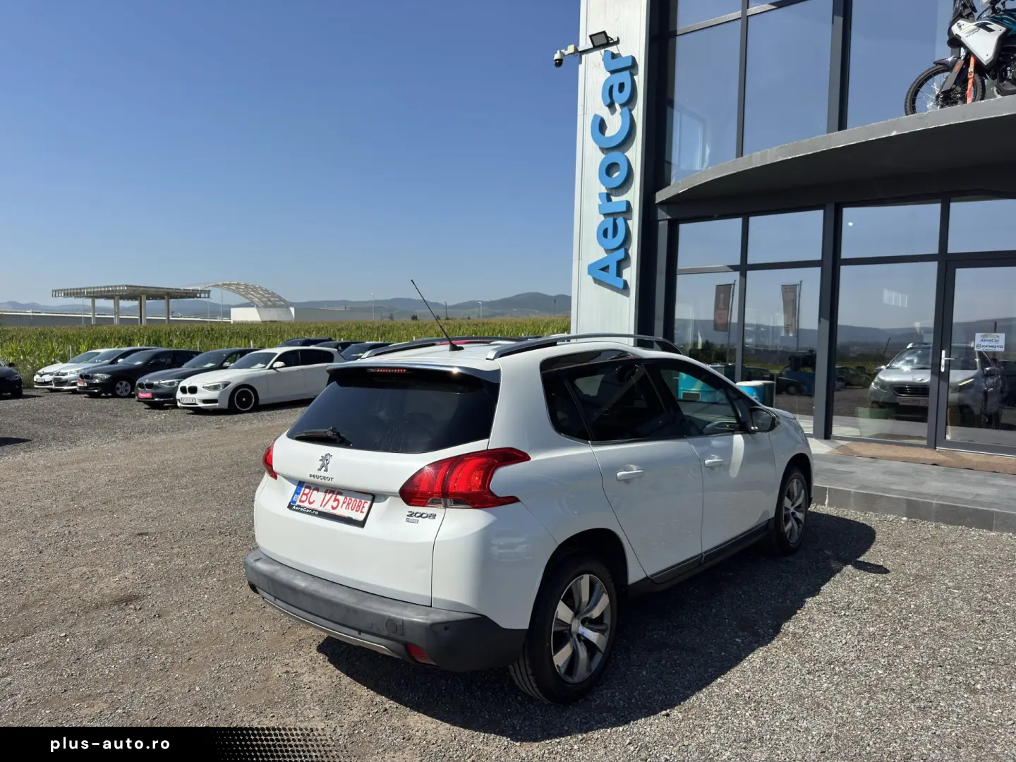 PEUGEOT 2008    1.6 e-HDi    NAVIGATIE    DUBLU CLIMA