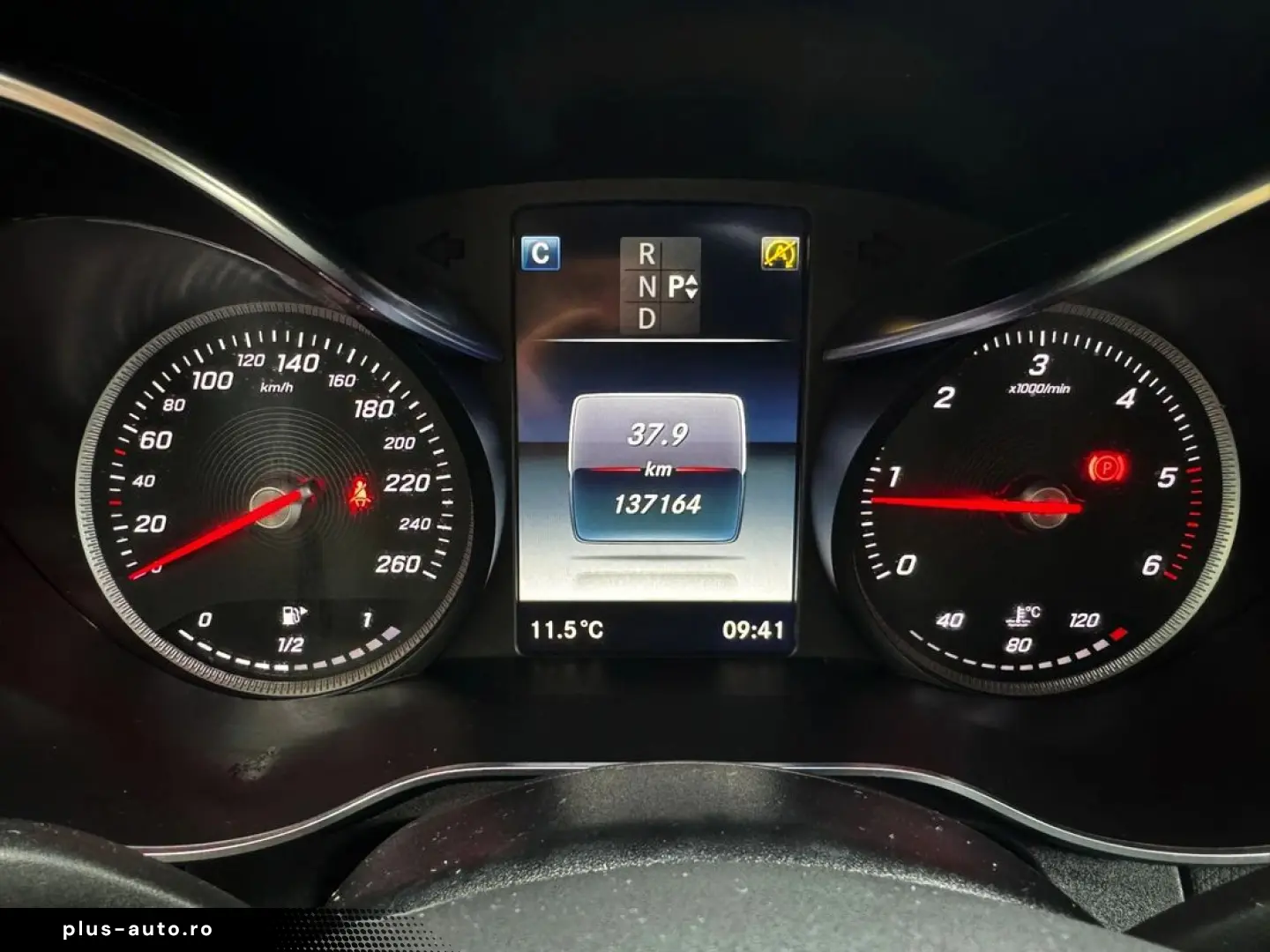 MERCEDES-BENZ GLC 2016 — imagine 2