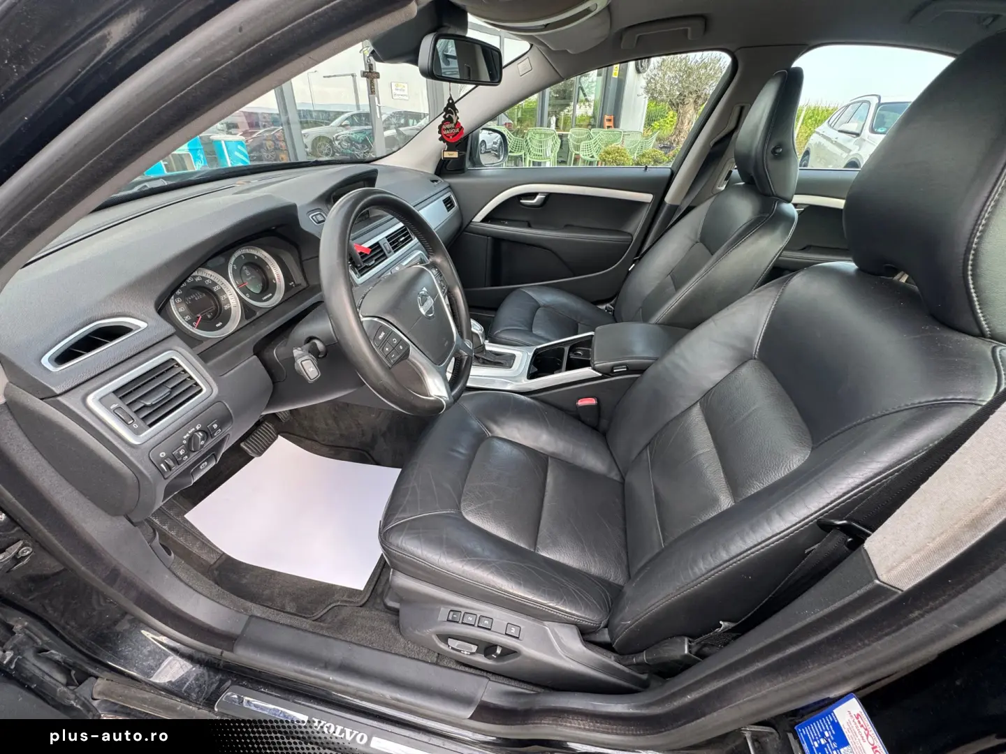 VOLVO S80    2.0 D3    AUTOMAT    PIELE