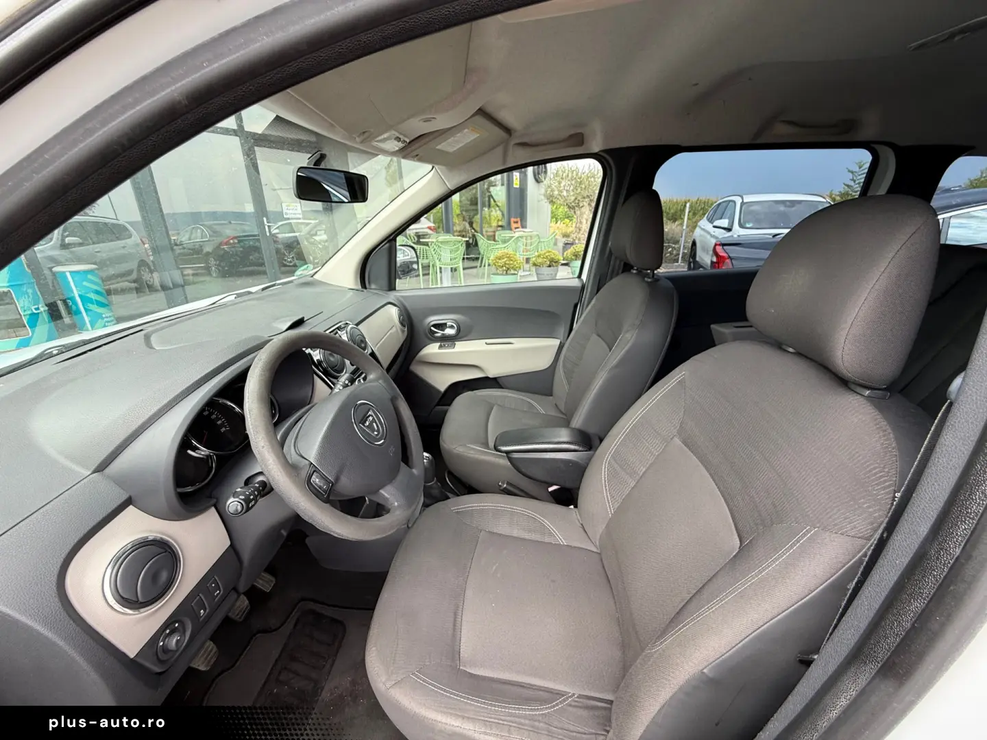DACIA LODGY    1.2 TCe    7 LOCURI    AER CONDITIONAT