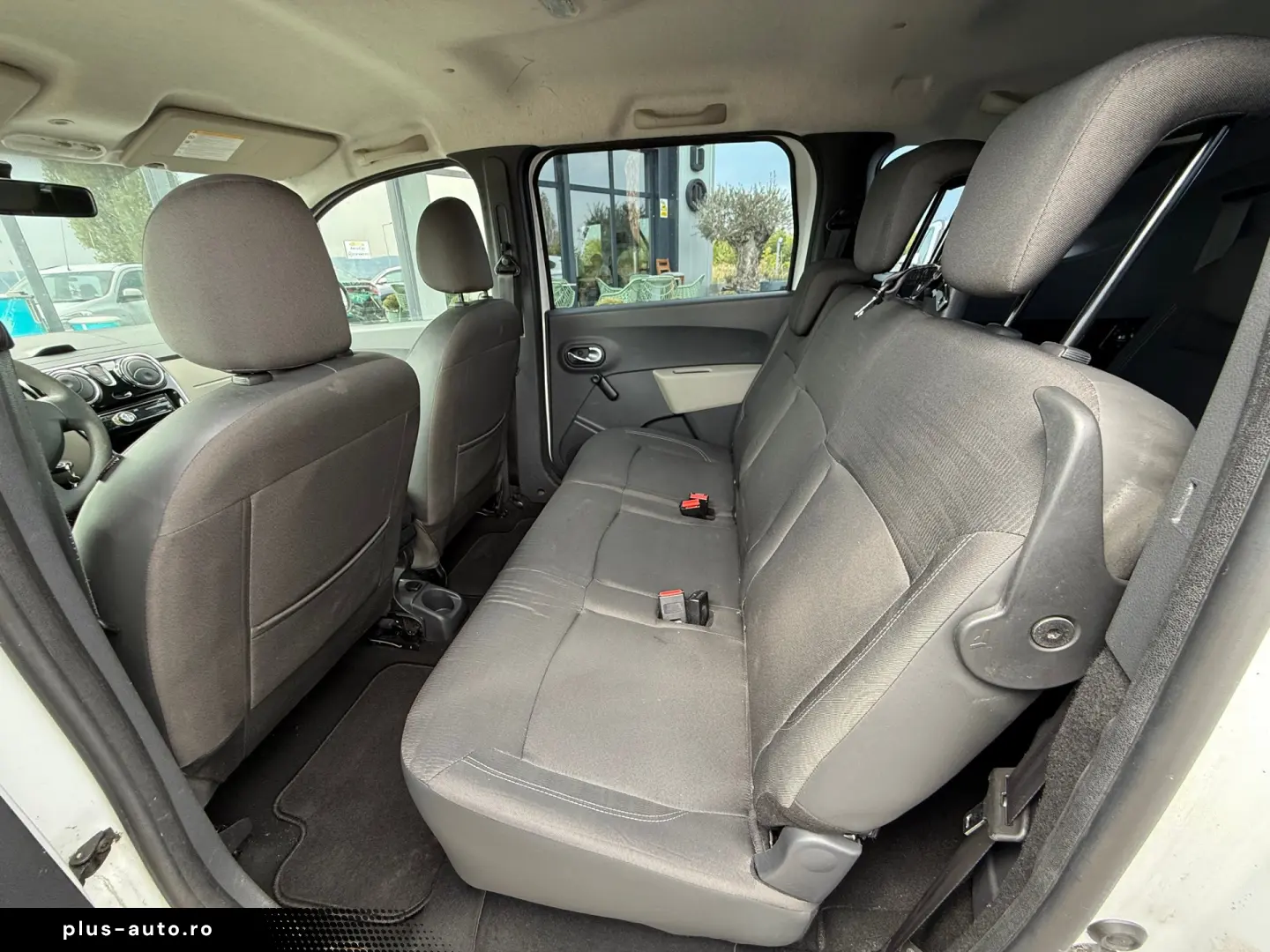 DACIA LODGY    1.2 TCe    7 LOCURI    AER CONDITIONAT