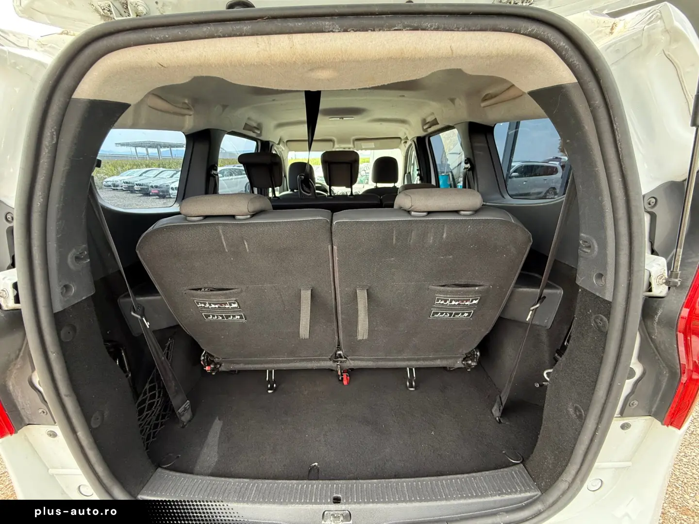 DACIA LODGY    1.2 TCe    7 LOCURI    AER CONDITIONAT