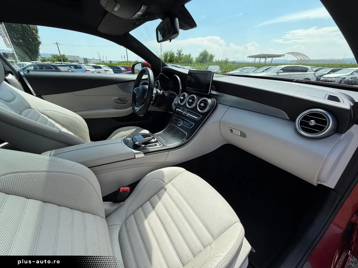 MERCEDES-BENZ C250d COUPE    AMG LINE    PANORAMIC    205 CP
