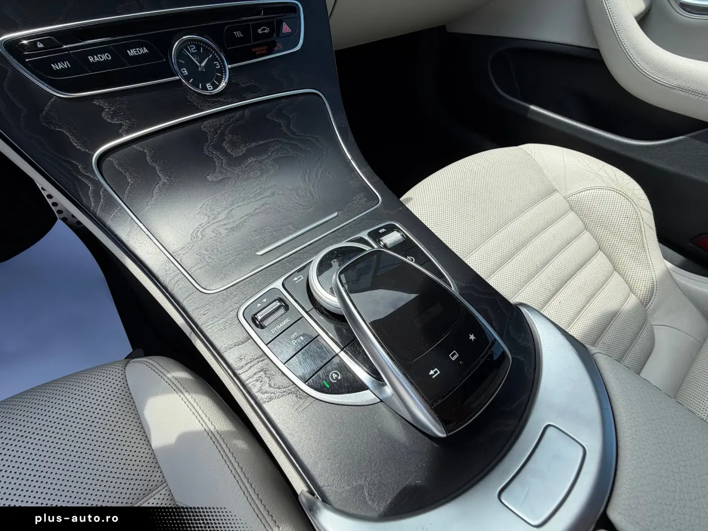 MERCEDES-BENZ C250d COUPE    AMG LINE    PANORAMIC    205 CP