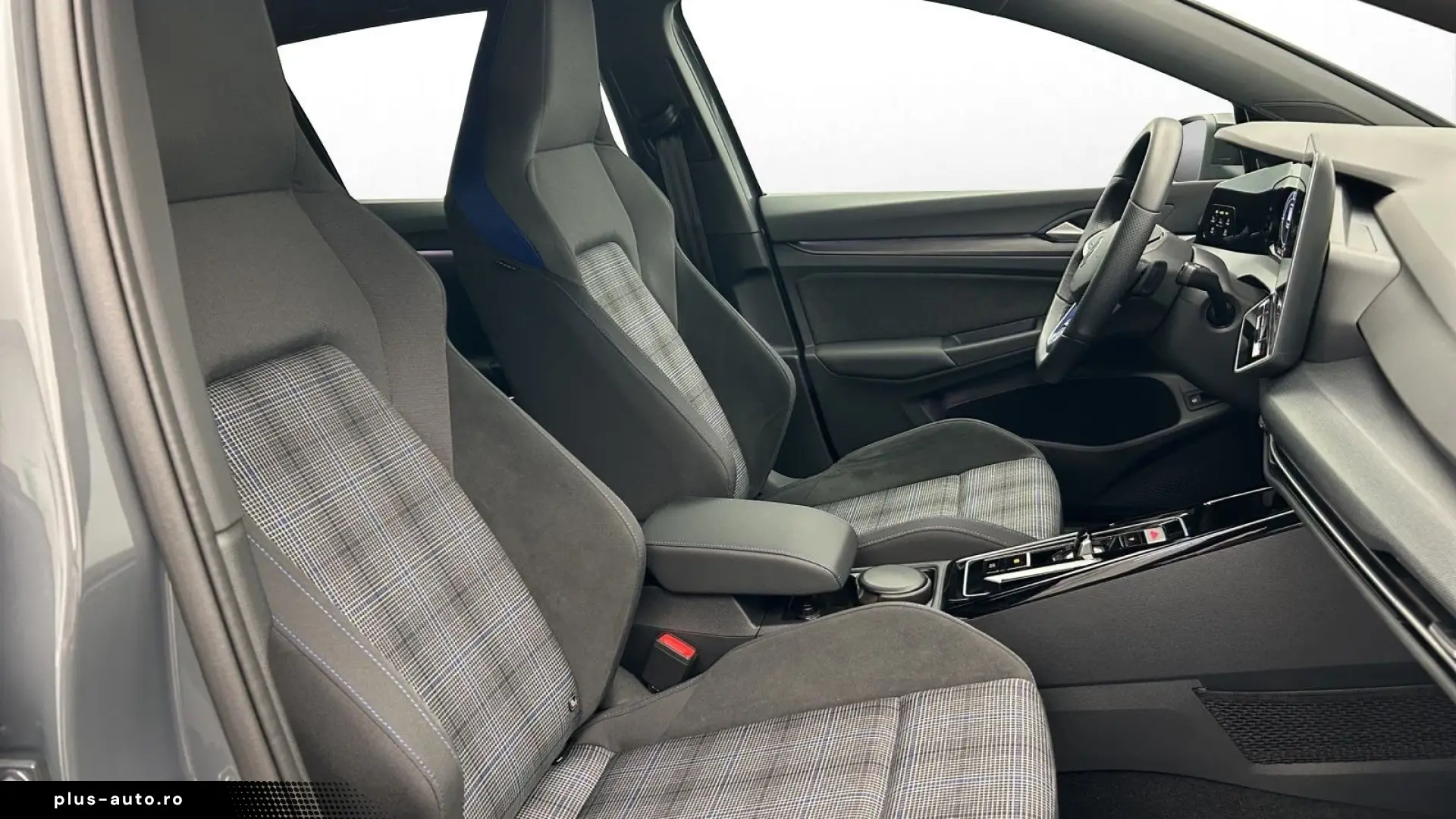 Volkswagen Golf GTE 1.5 TSI eHybrid NAVI BLACKSTYLE CAM HUD