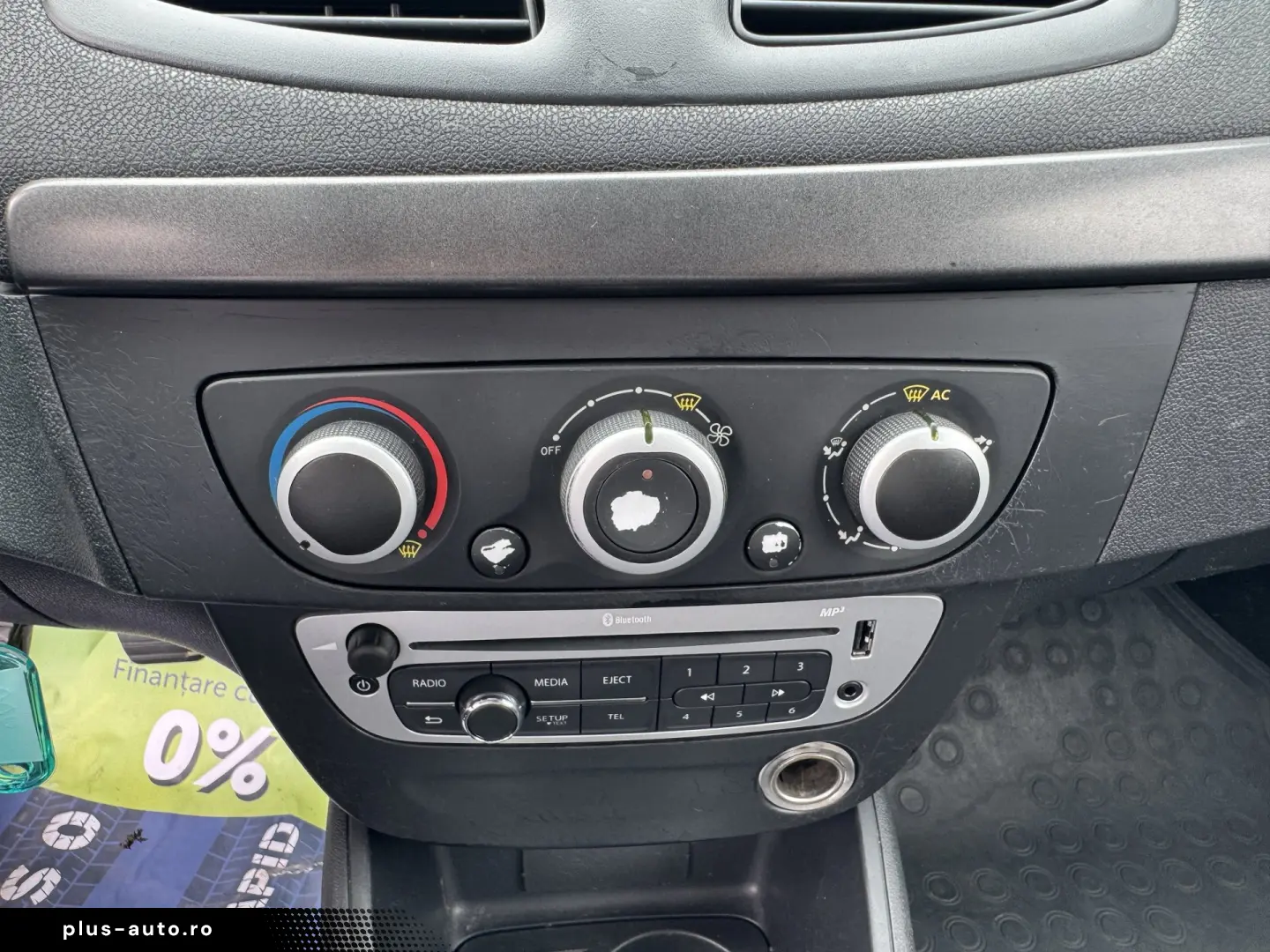 RENAUT MEGANE    1.5 dCi    AER CONDITIONAT