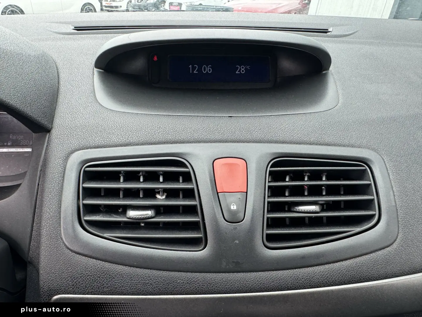RENAUT MEGANE    1.5 dCi    AER CONDITIONAT