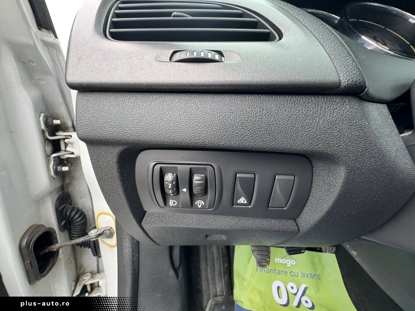 RENAUT MEGANE    1.5 dCi    AER CONDITIONAT