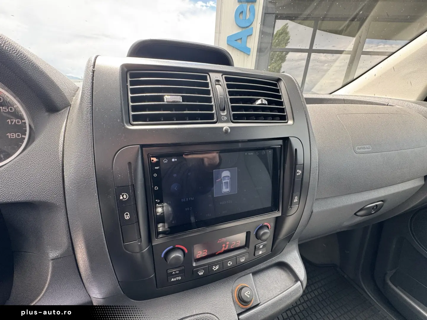 CITROEN JUMPY    2.0d    9 LOCURI    DUBLU CLIMA