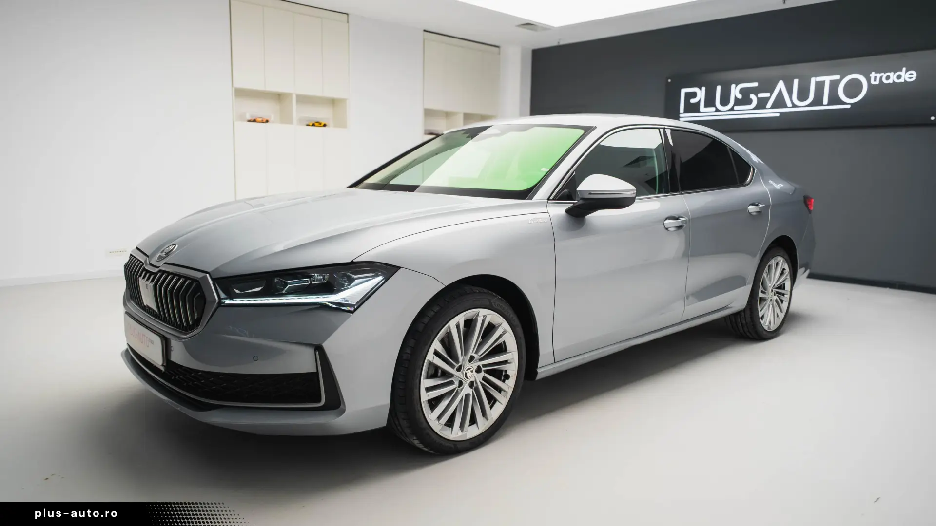 SKODA SUPERB Laurin & Klement  MY2025  194 CP  A T  4x4
