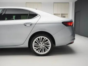 SKODA SUPERB Laurin & Klement  MY2025  194 CP  A T  4x4