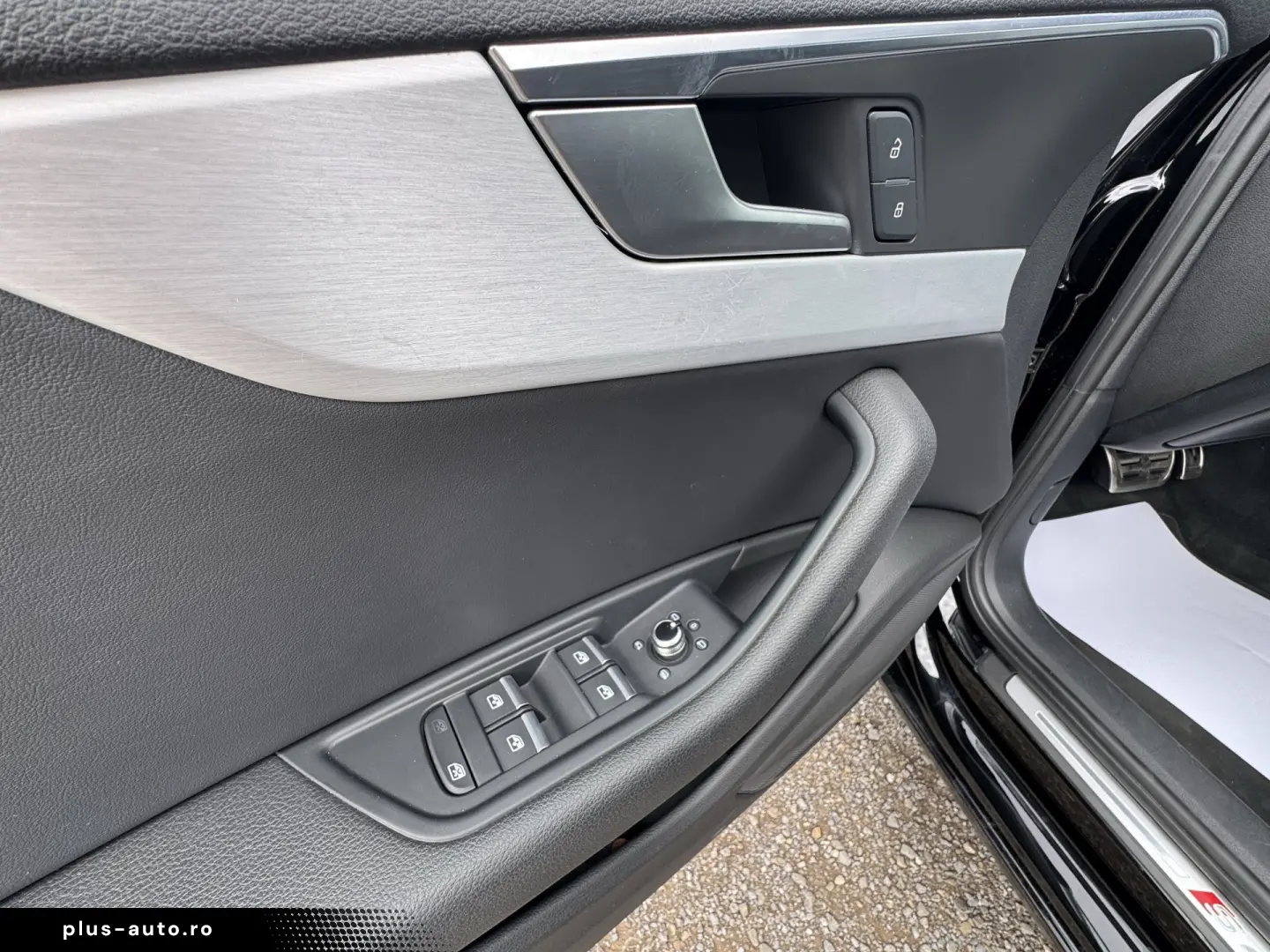AUDI A4    2.0 TDI    QUATTRO    DIGITAL COCKPIT