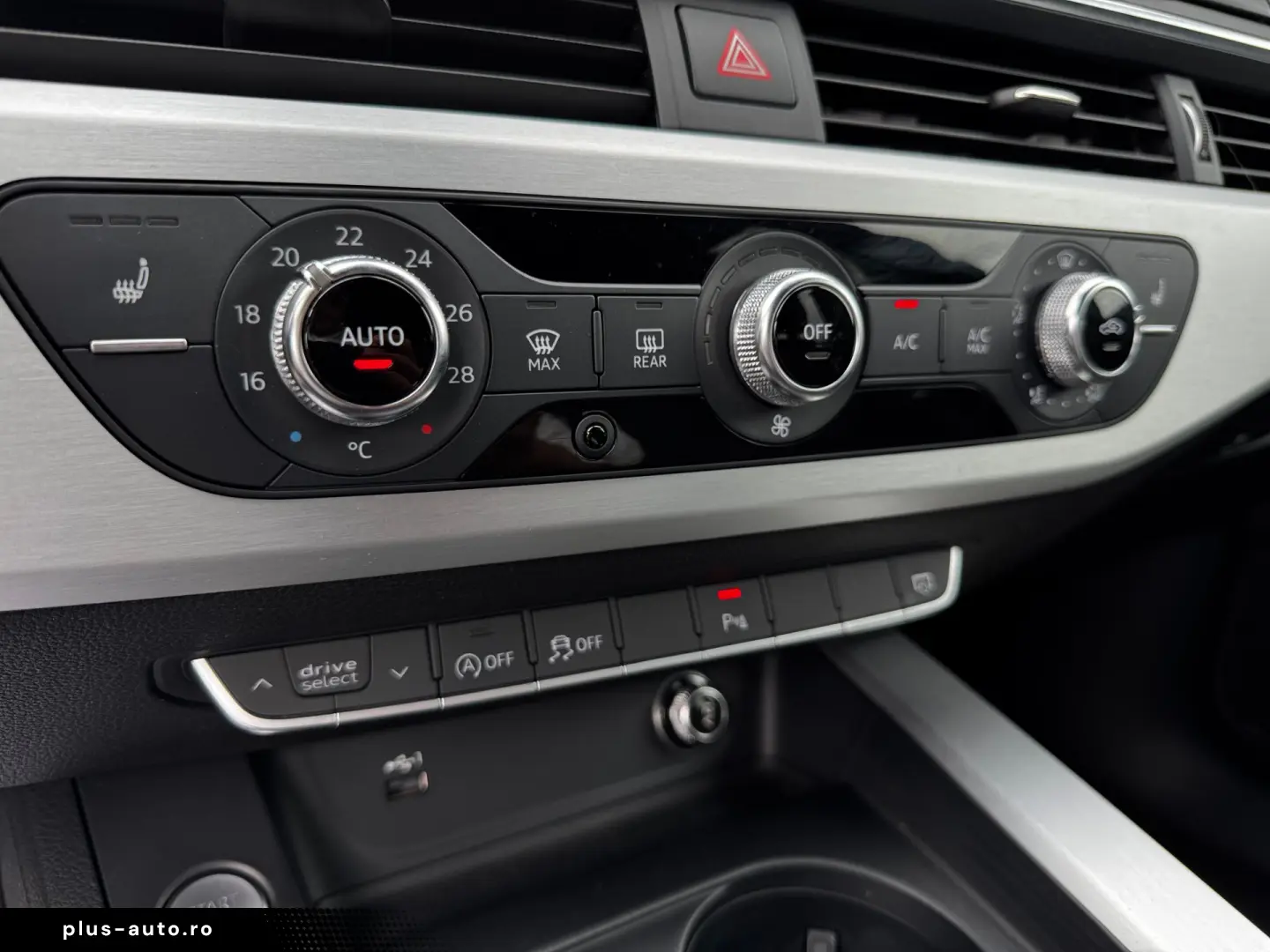 AUDI A4    2.0 TDI    QUATTRO    DIGITAL COCKPIT