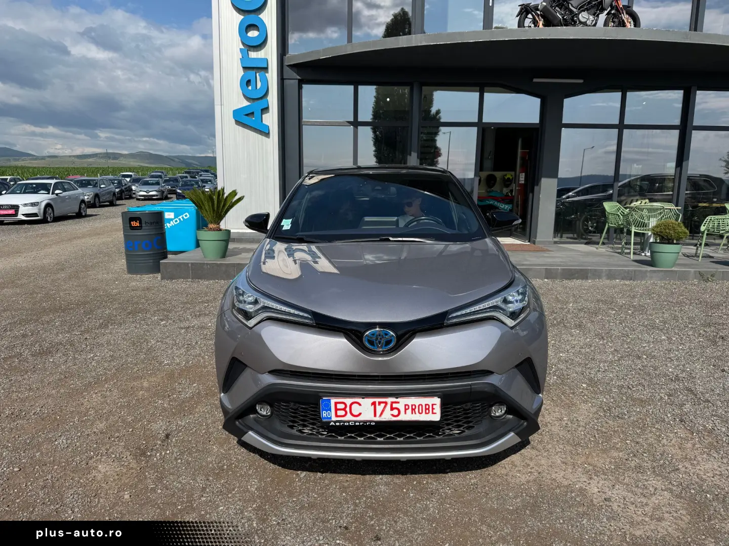 TOYOTA CHR    1.8 HYBRID    LED    JBL