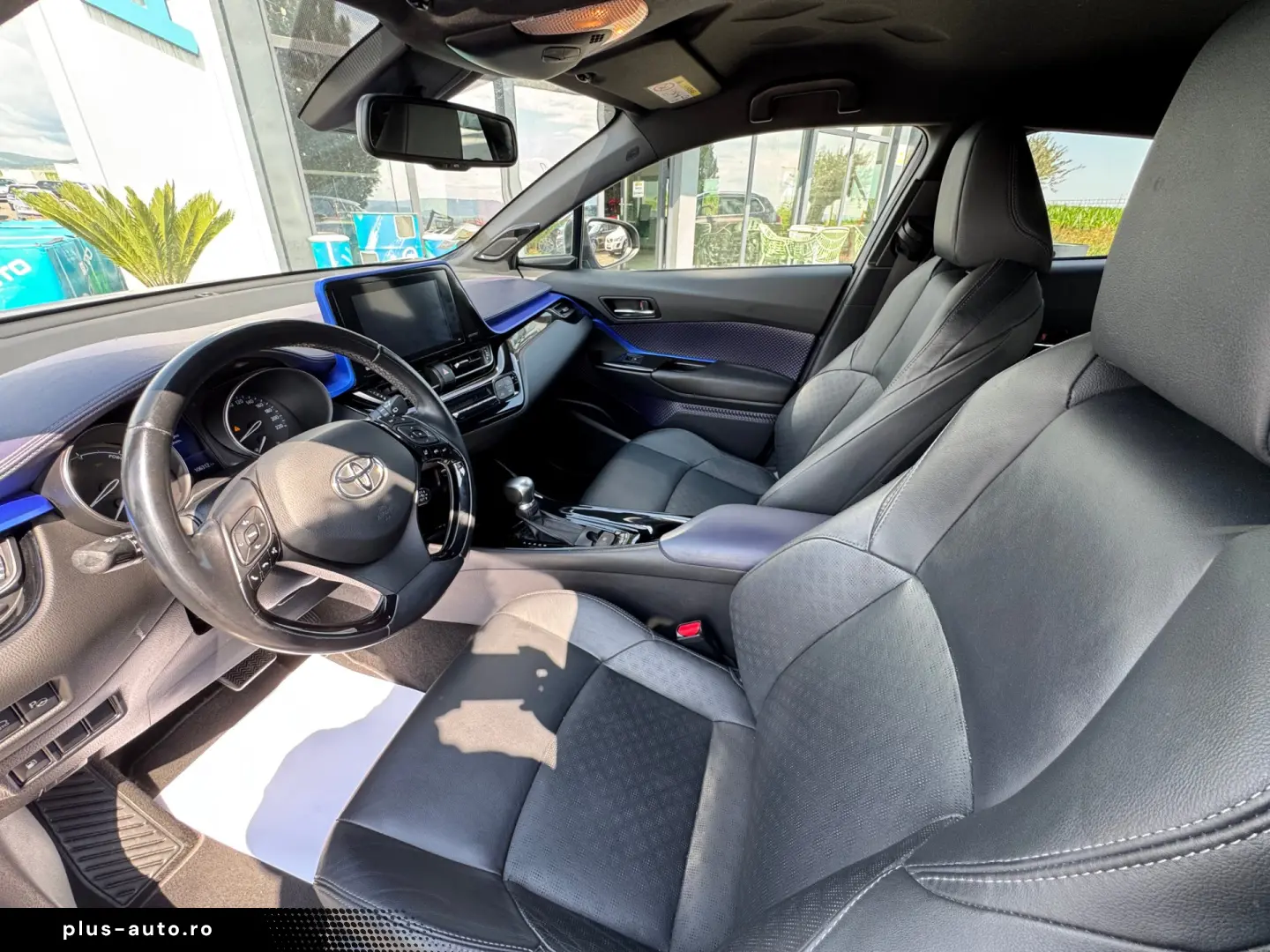 TOYOTA CHR    1.8 HYBRID    LED    JBL