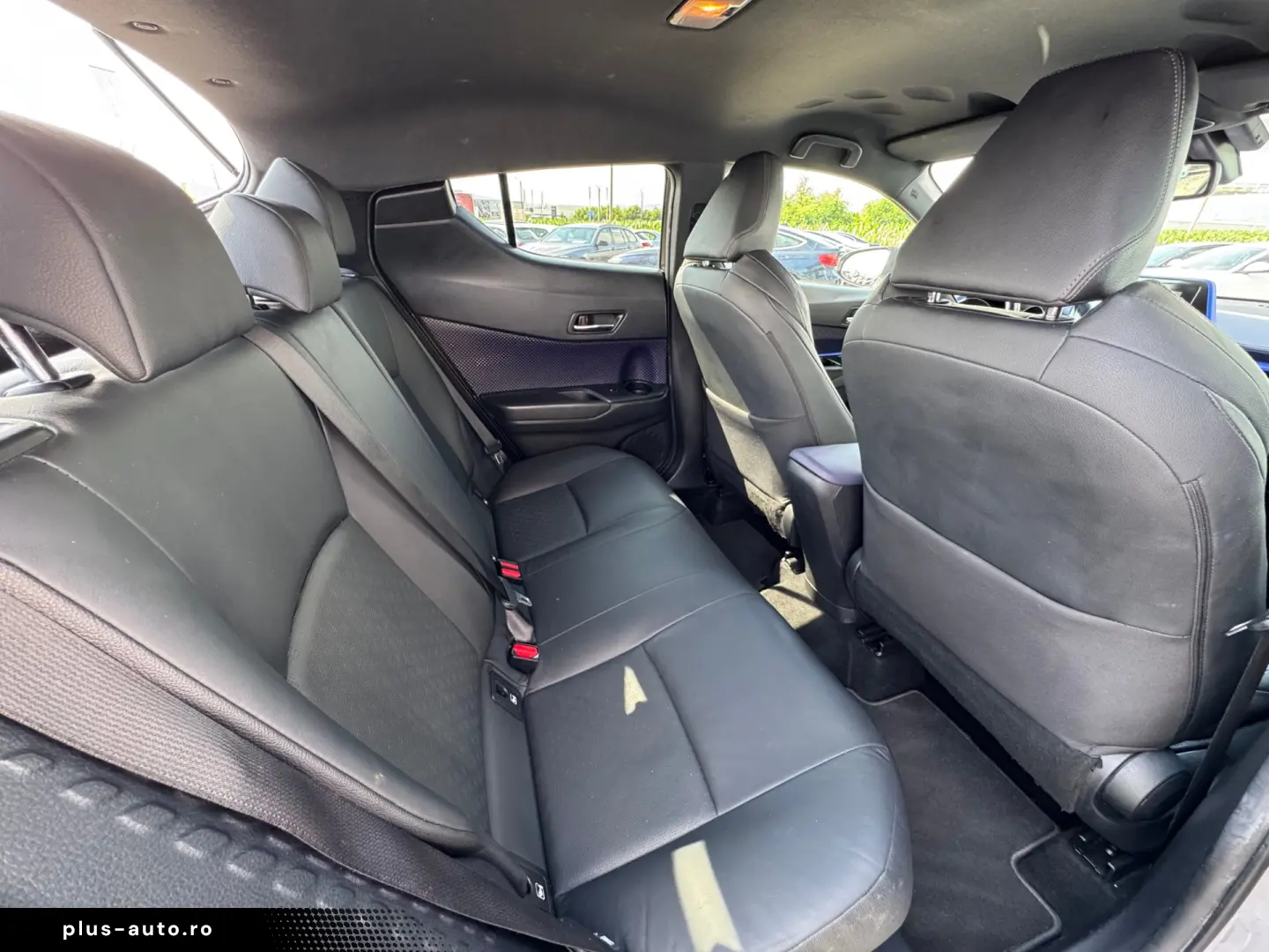 TOYOTA CHR    1.8 HYBRID    LED    JBL